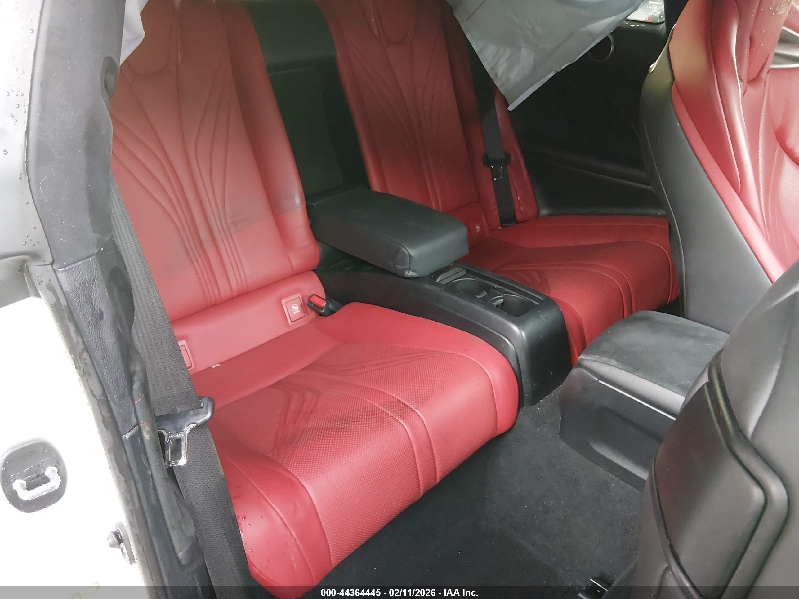 LEXUS RC image 8