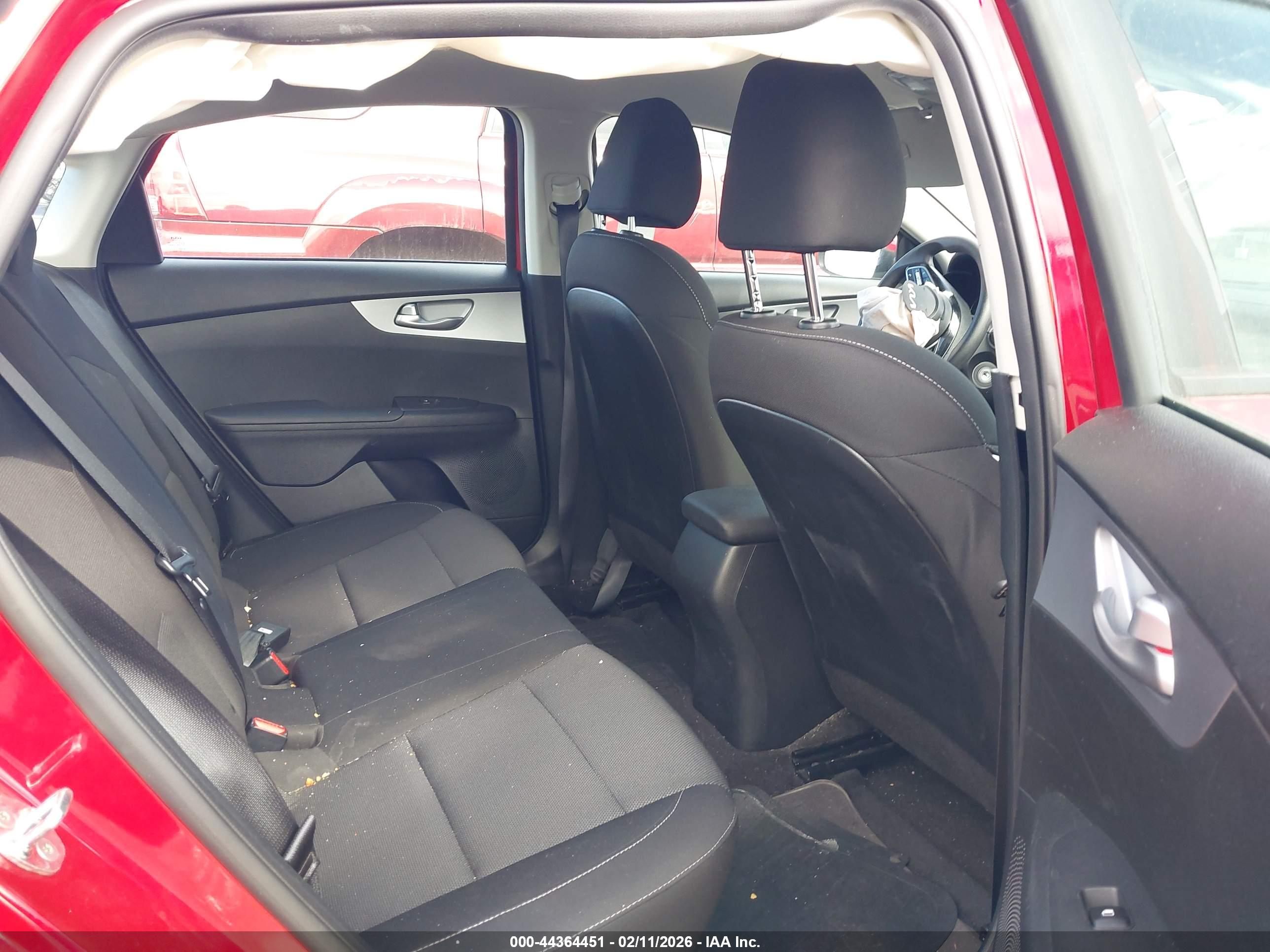 KIA FORTE image 8