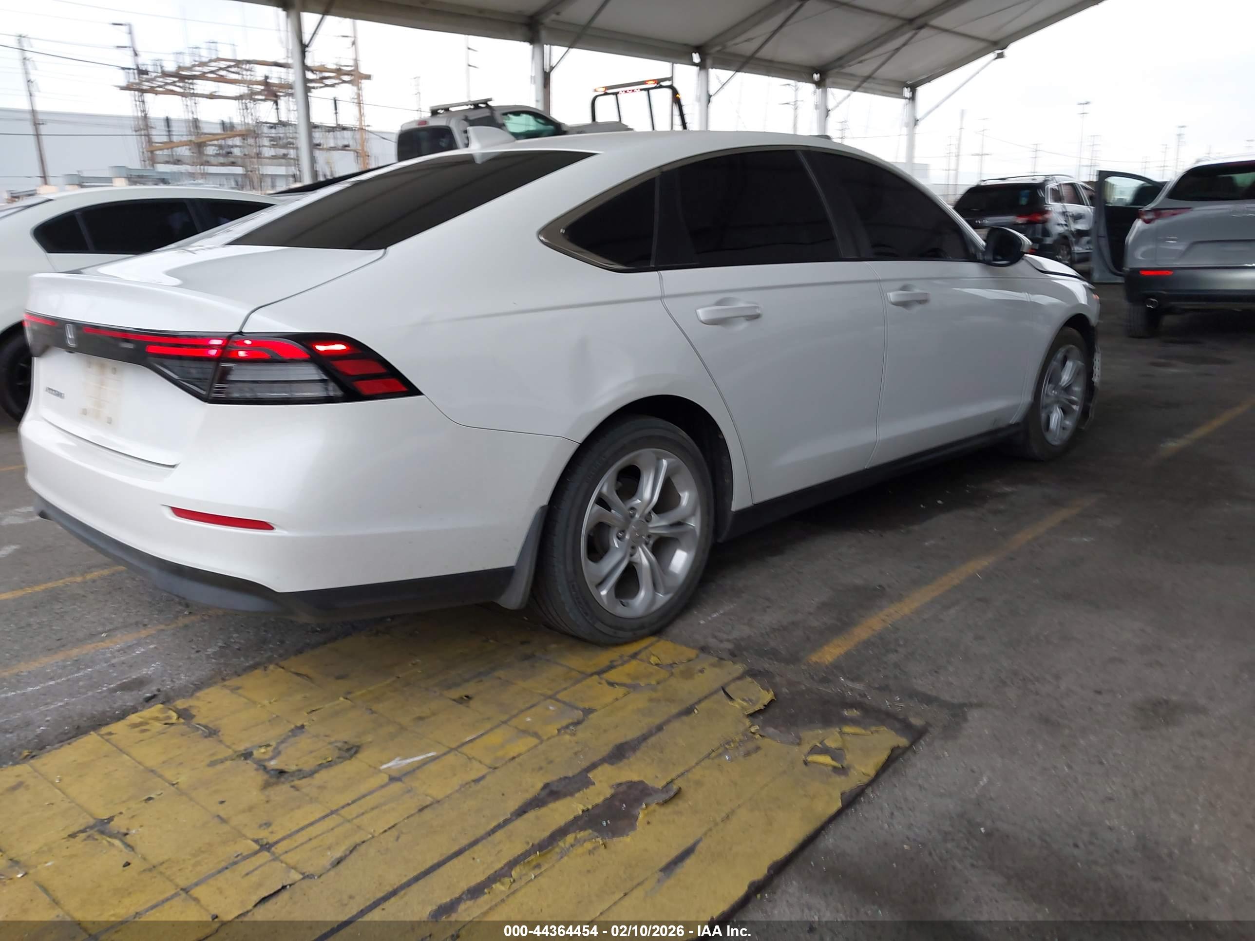 HONDA ACCORD image 4