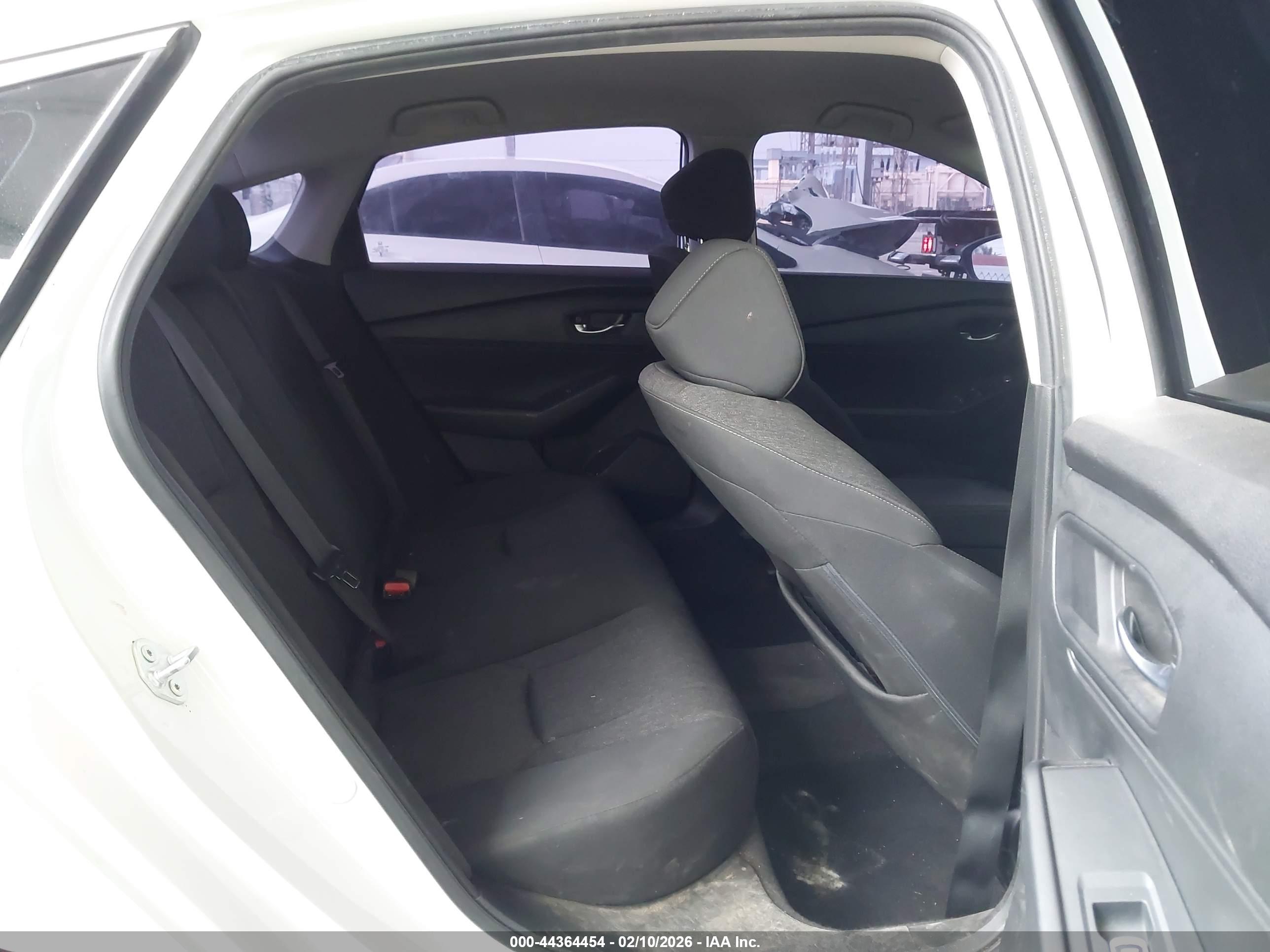 HONDA ACCORD image 8