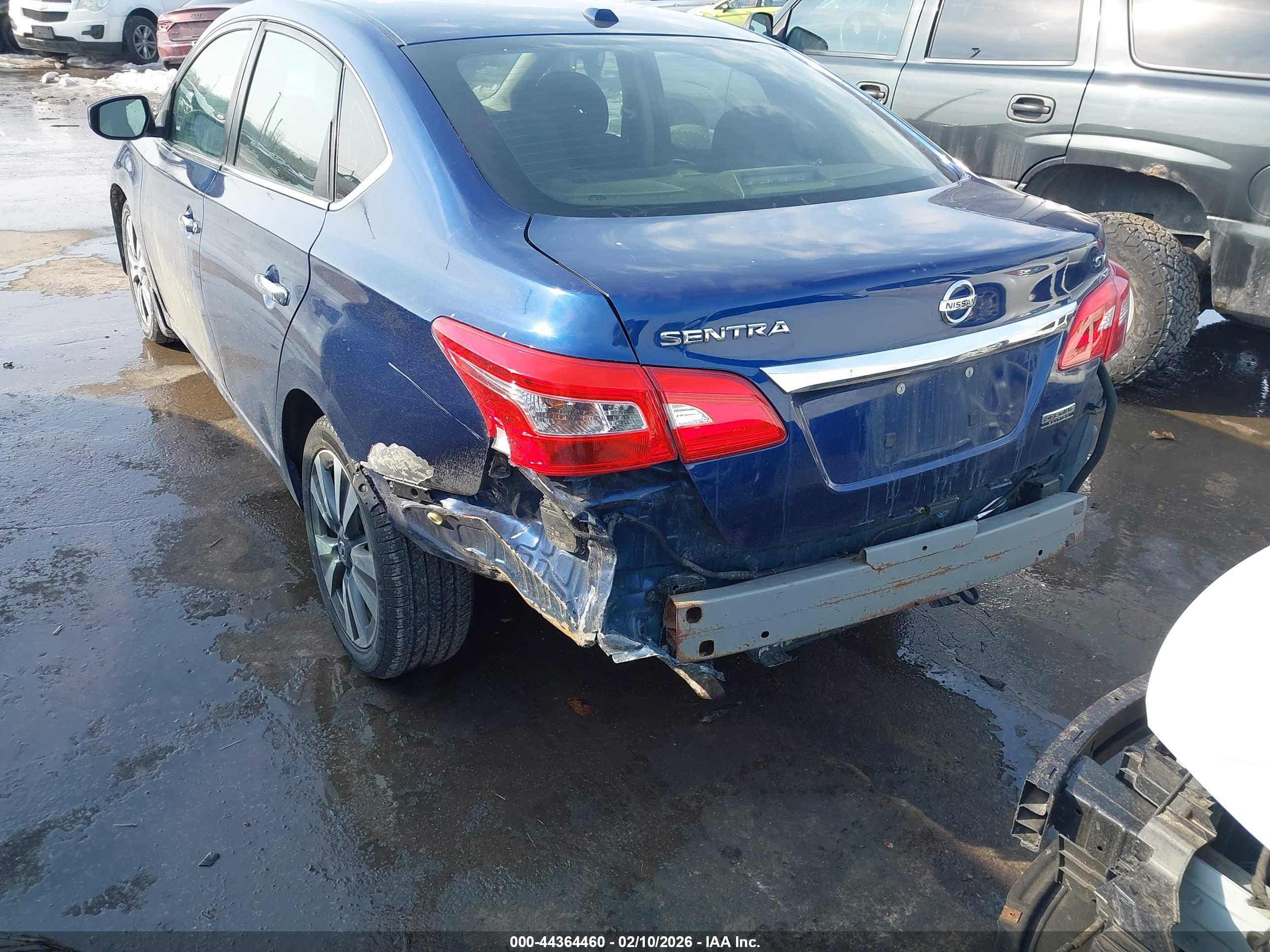 NISSAN SENTRA image 6