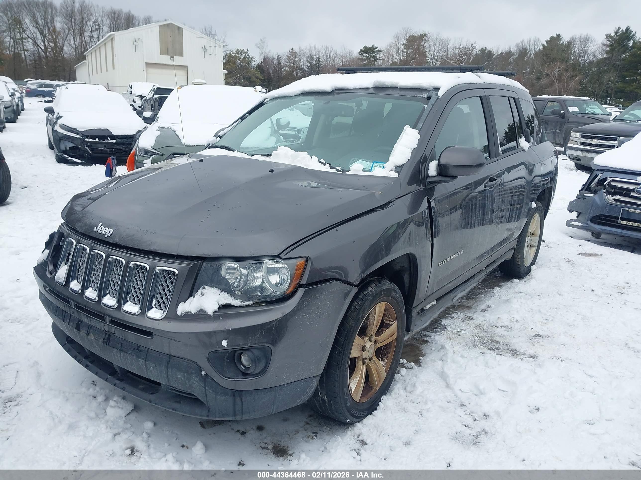 JEEP COMPASS image 2