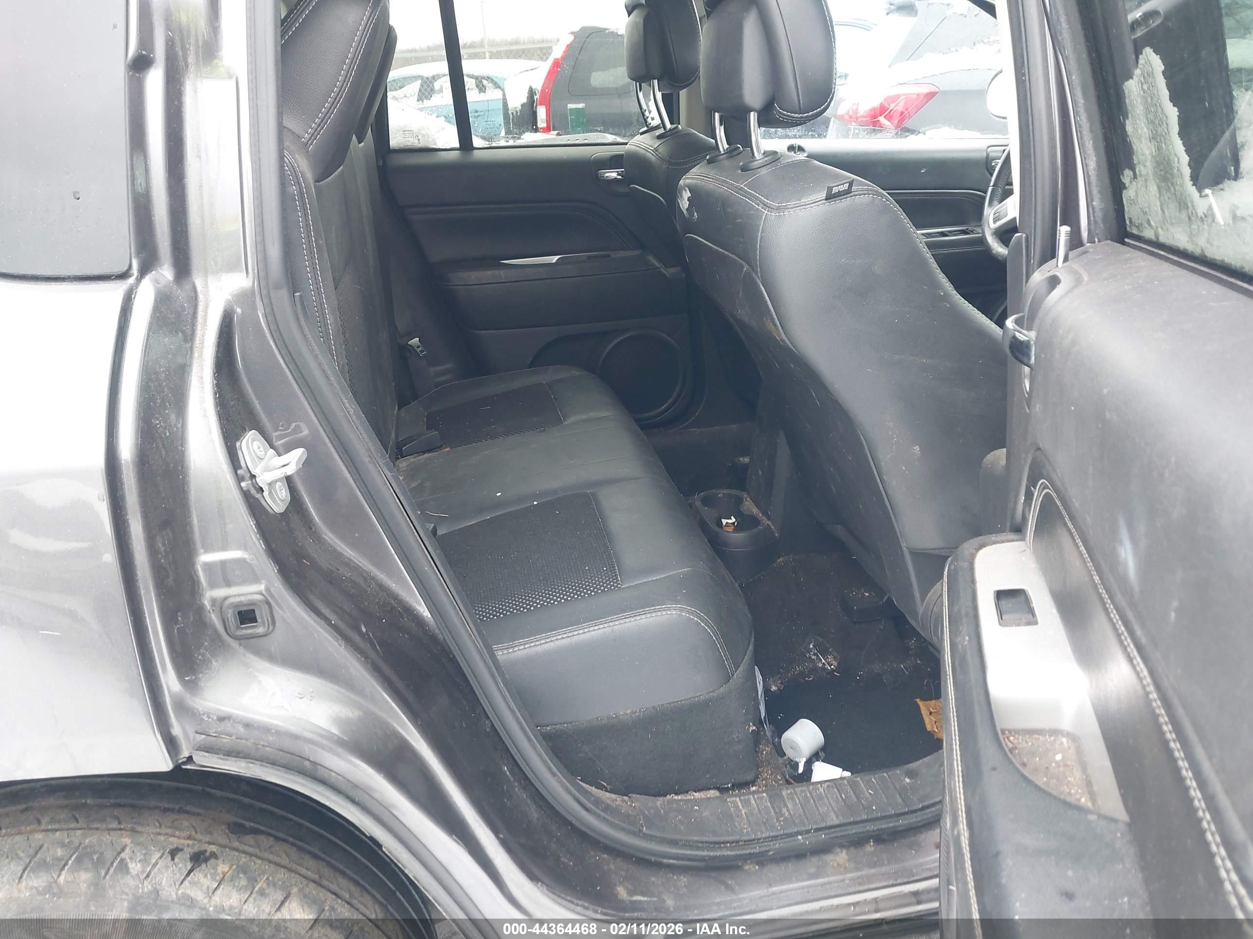 JEEP COMPASS image 8
