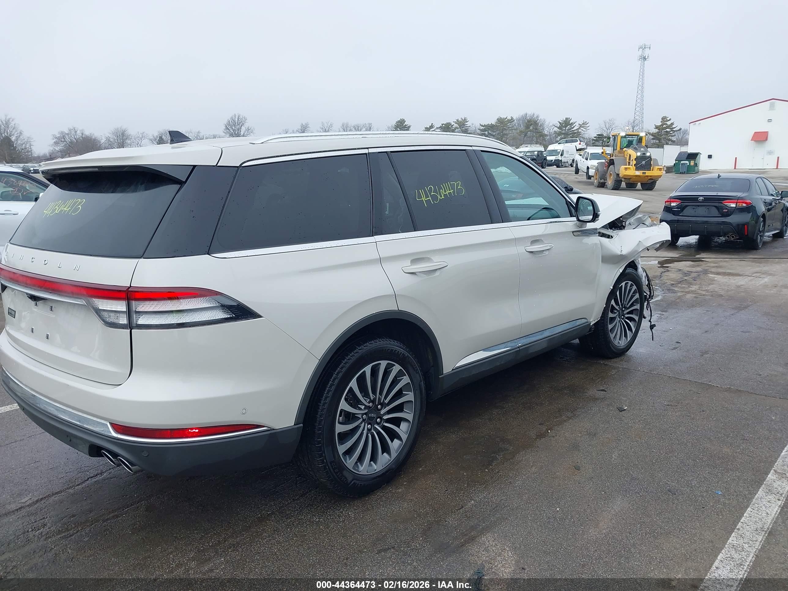 LINCOLN AVIATOR image 4
