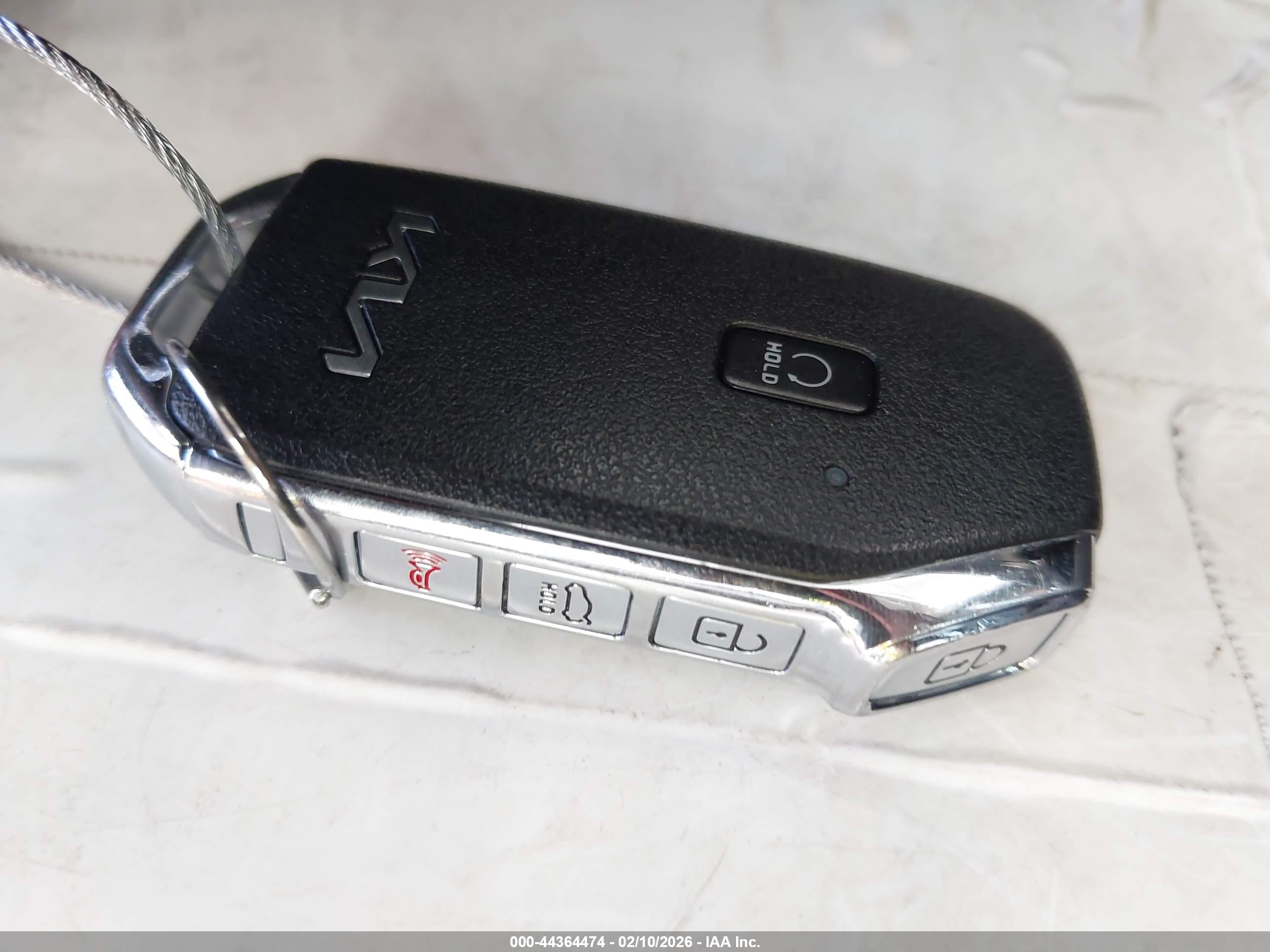 KIA K5 image 11