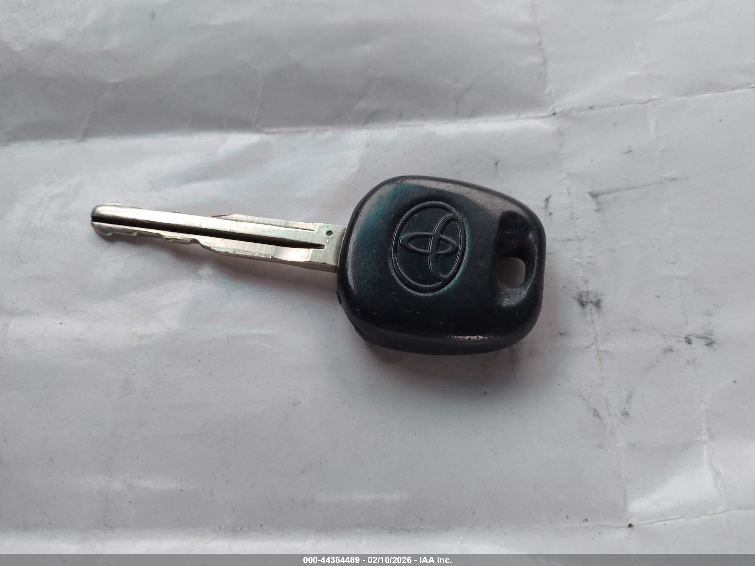 TOYOTA 4RUNNER image 11