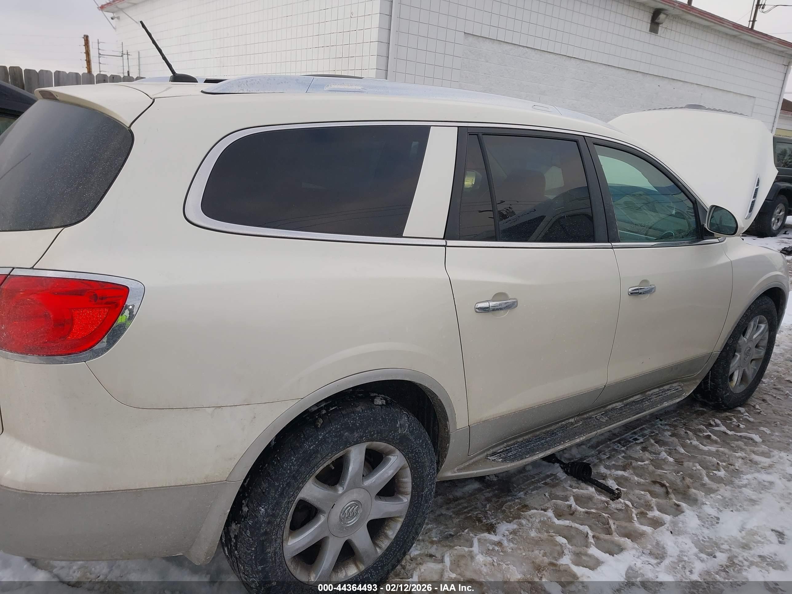 BUICK ENCLAVE image 6