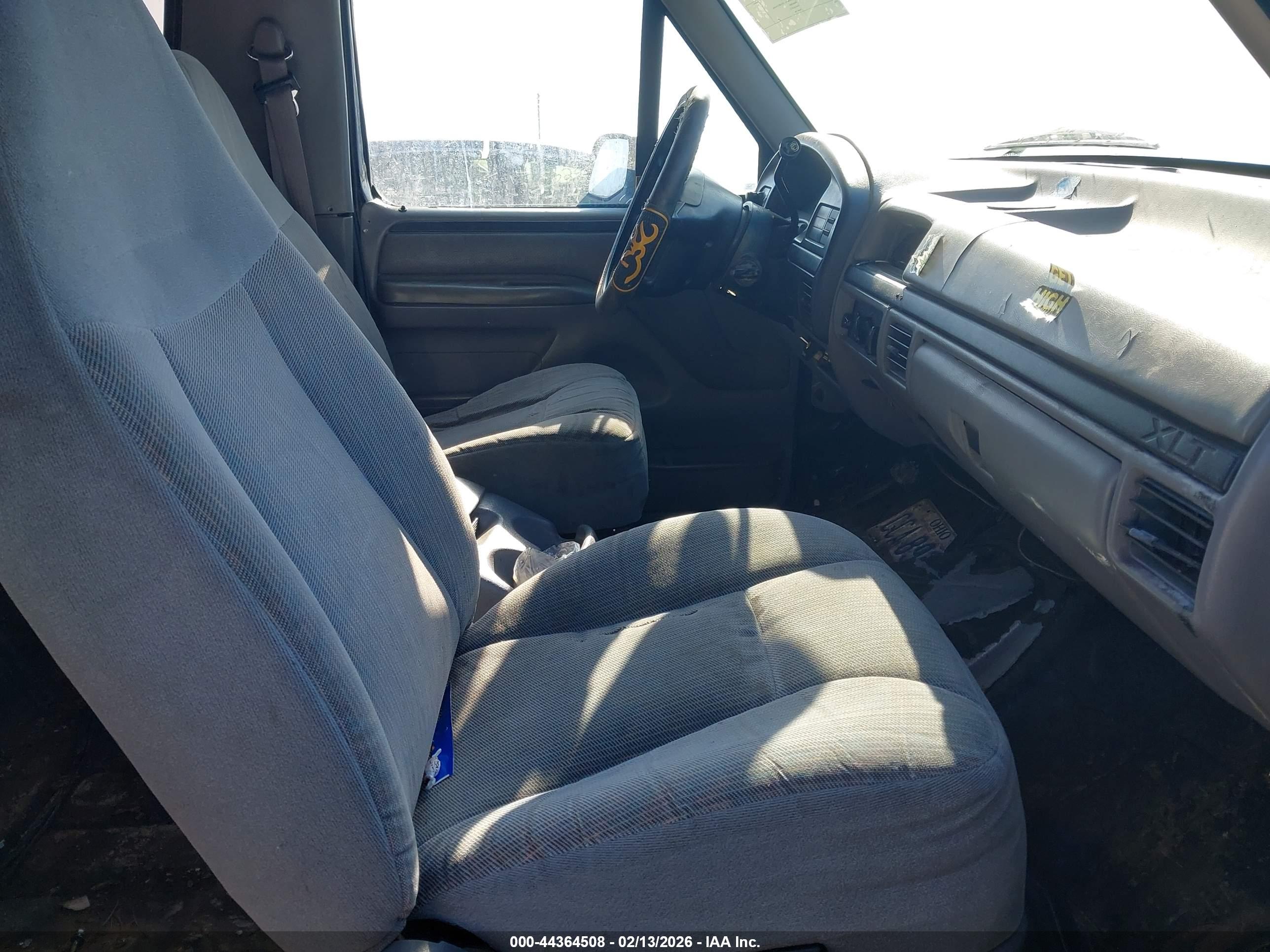 FORD BRONCO image 5