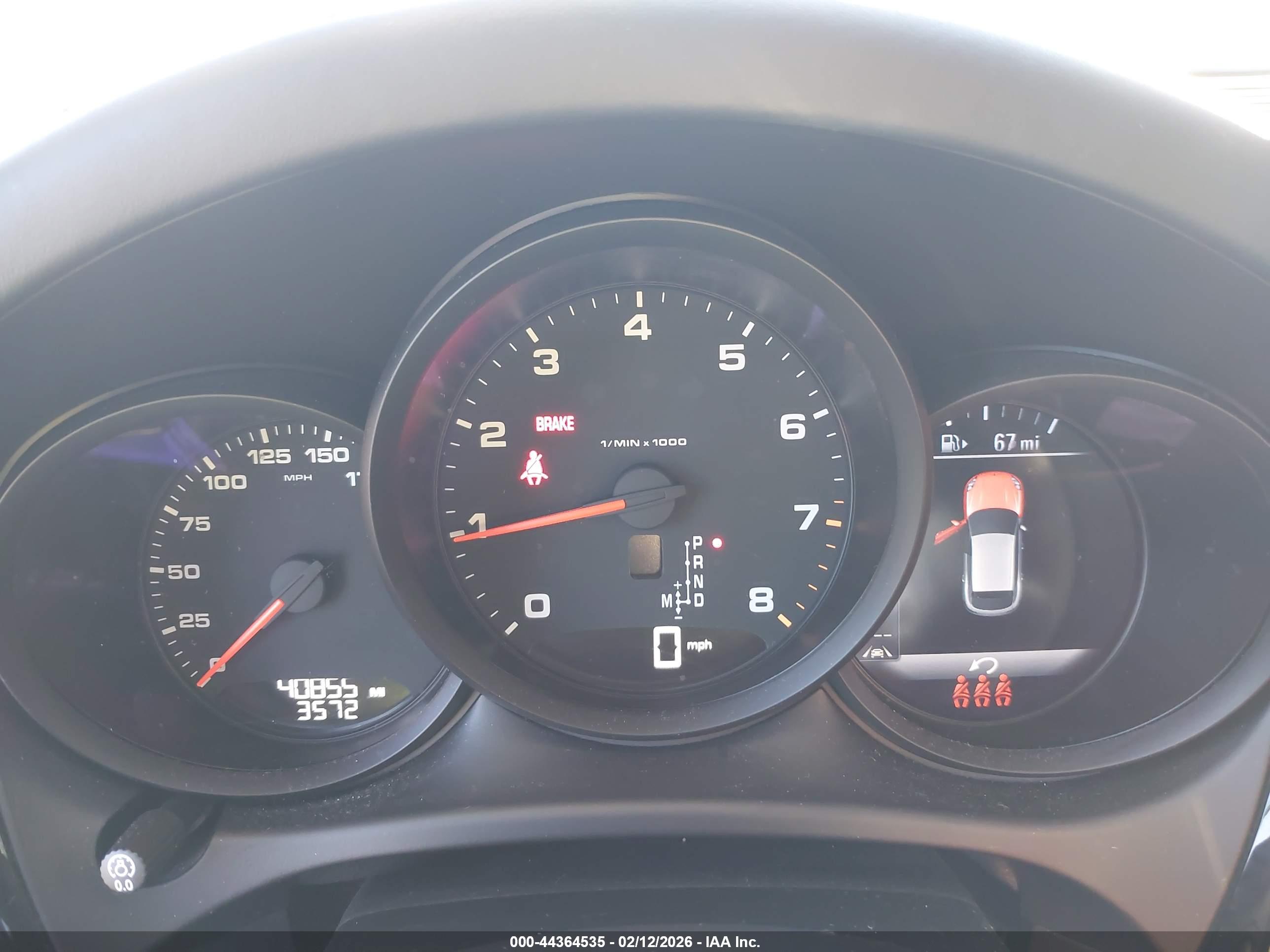 PORSCHE MACAN image 7