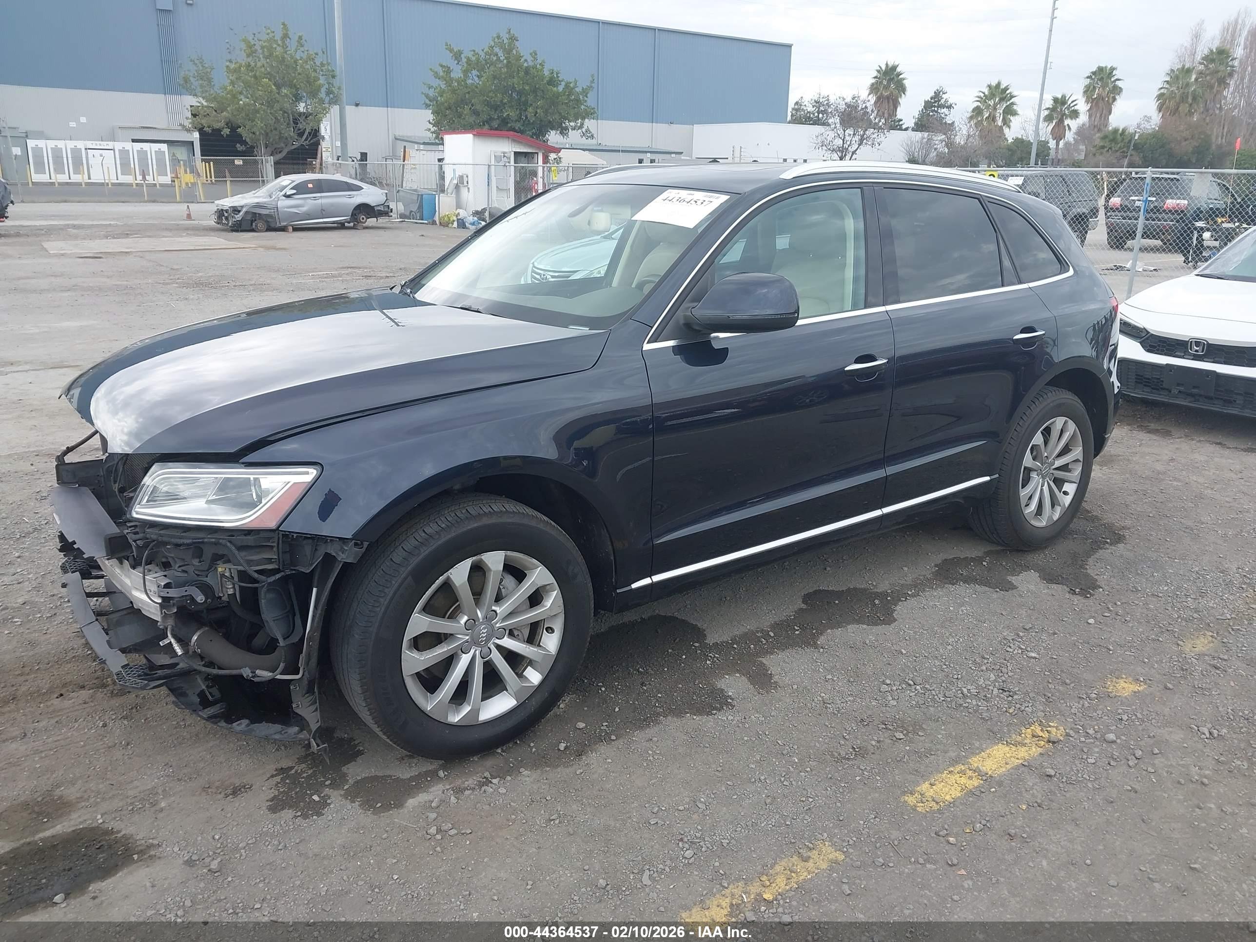 AUDI Q5 image 2