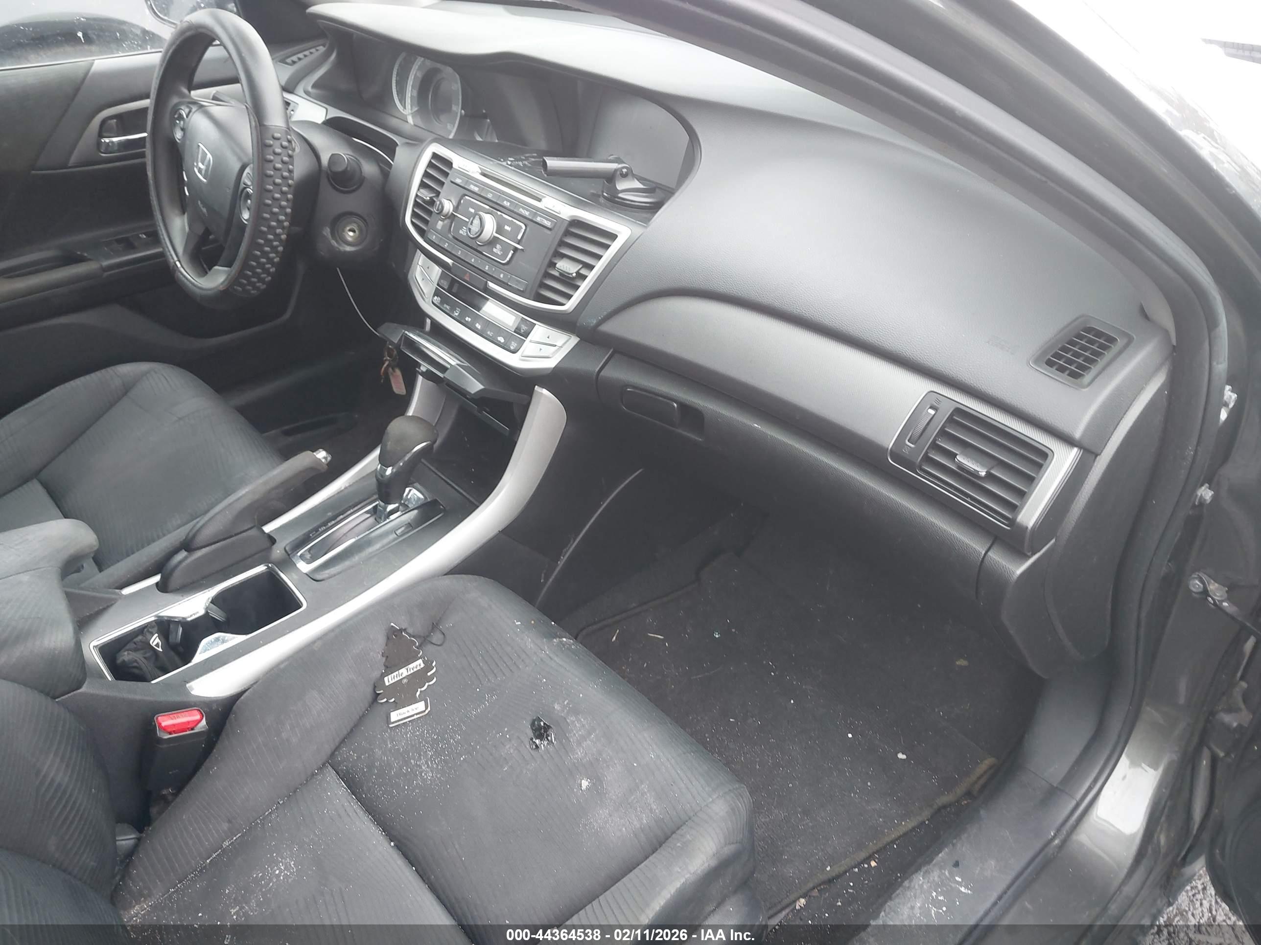 HONDA ACCORD image 5