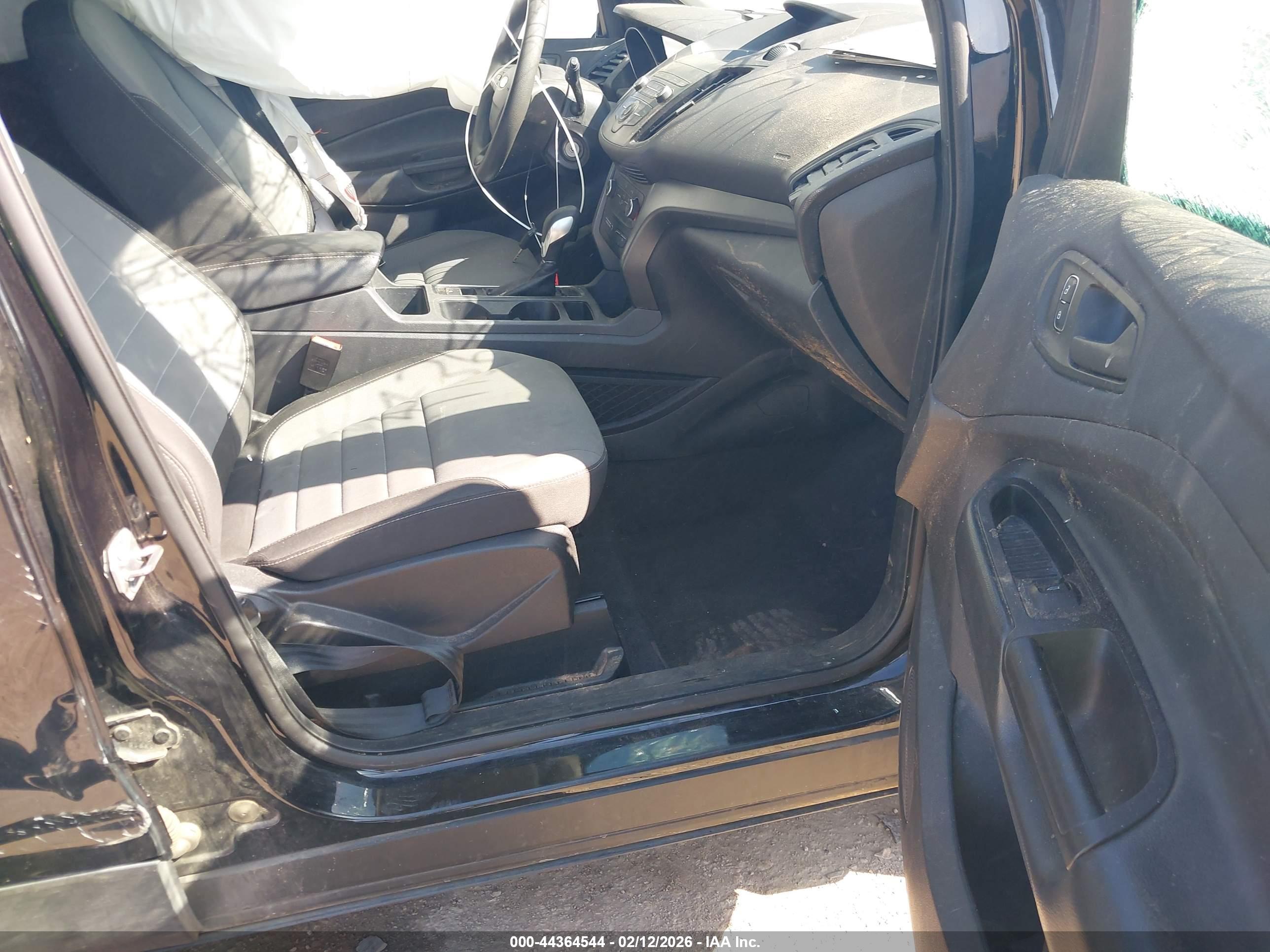 FORD ESCAPE image 5