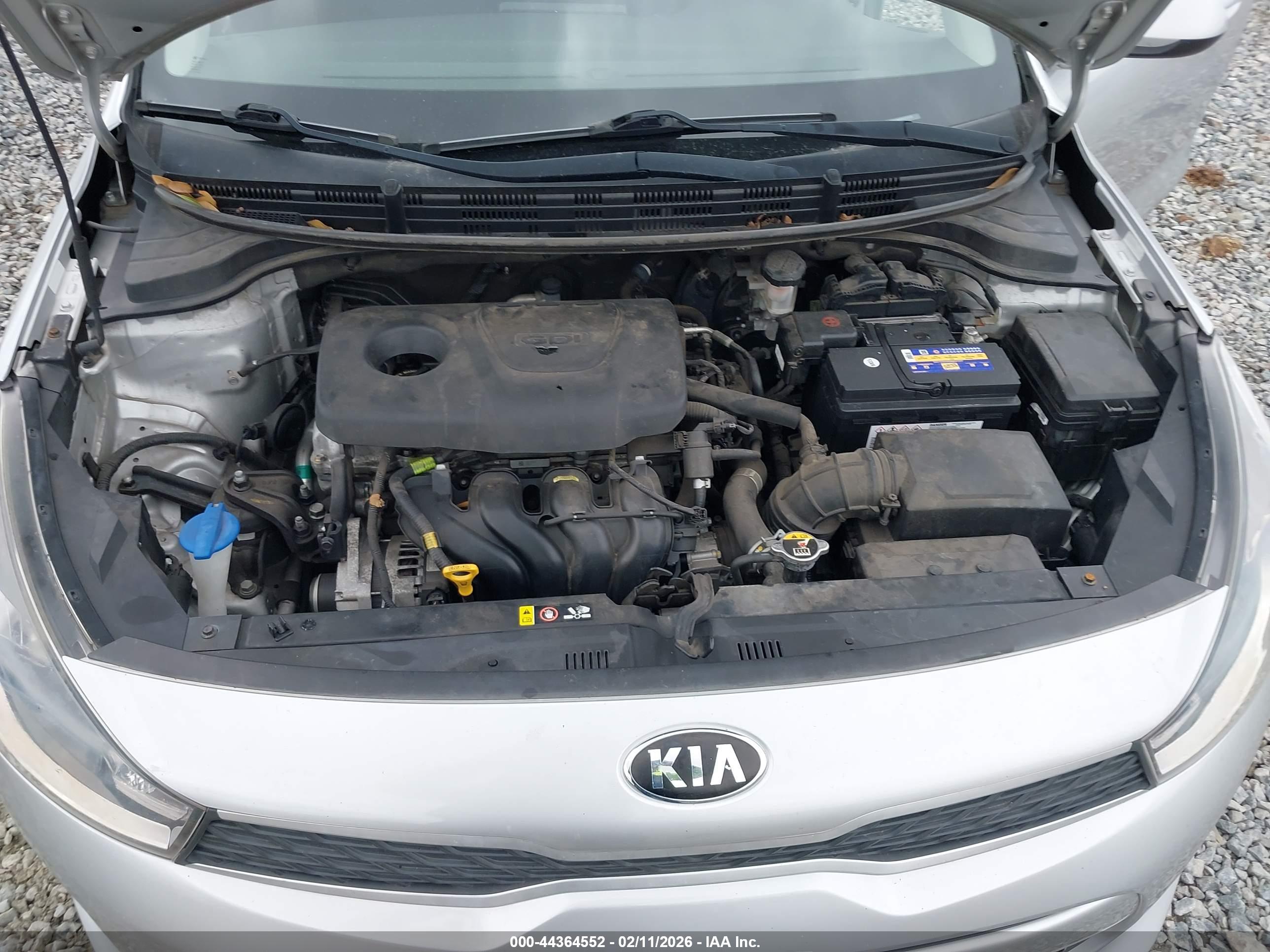 KIA RIO image 10
