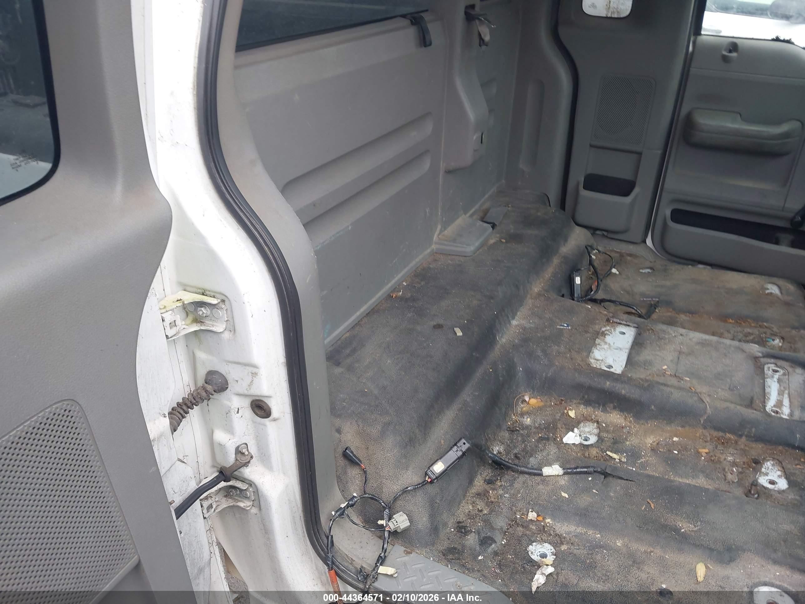 FORD F-150 image 8