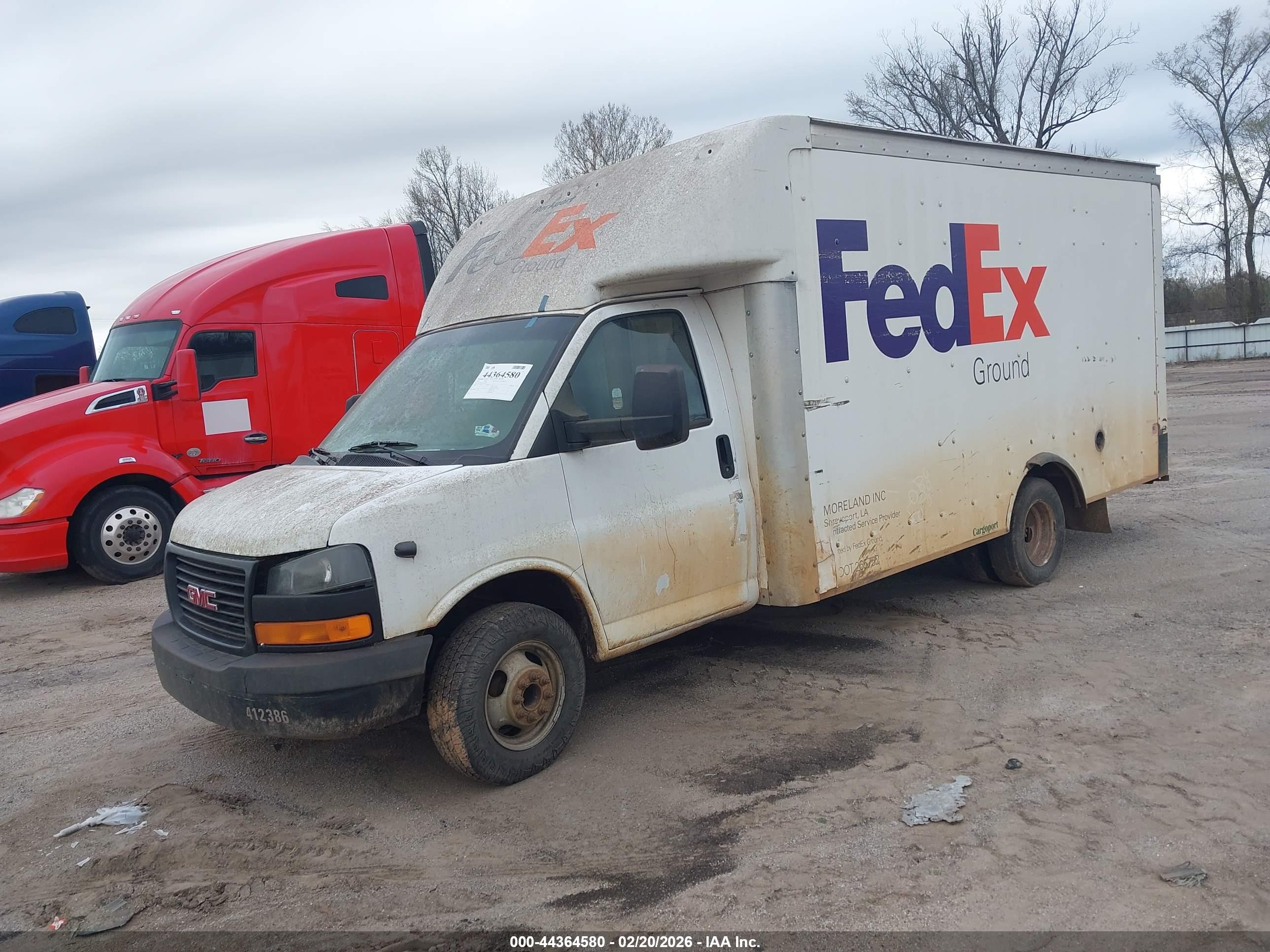GMC SAVANA image 2