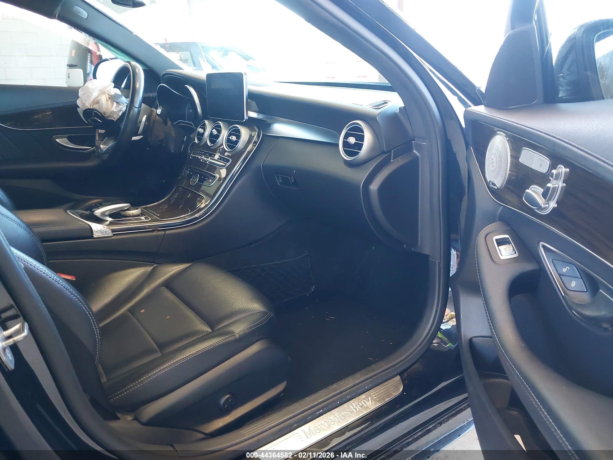 MERCEDES-BENZ C image 5