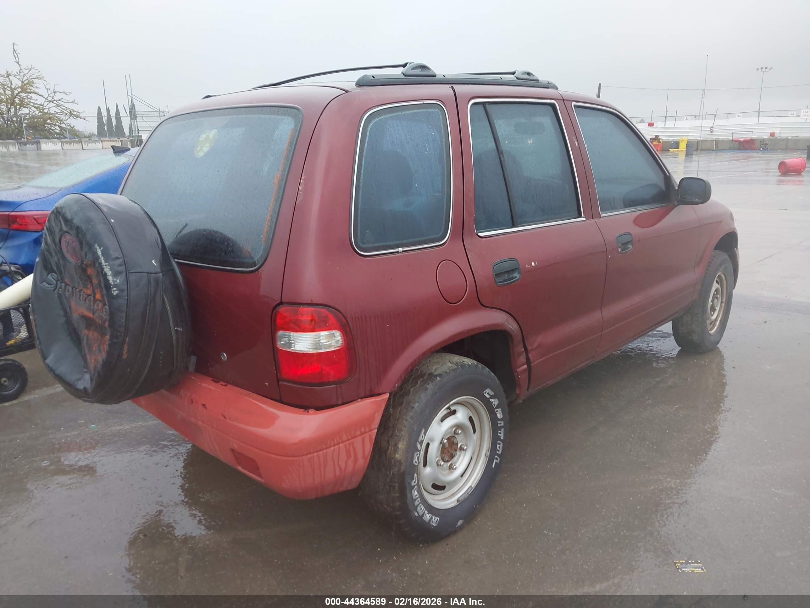 KIA SPORTAGE image 4