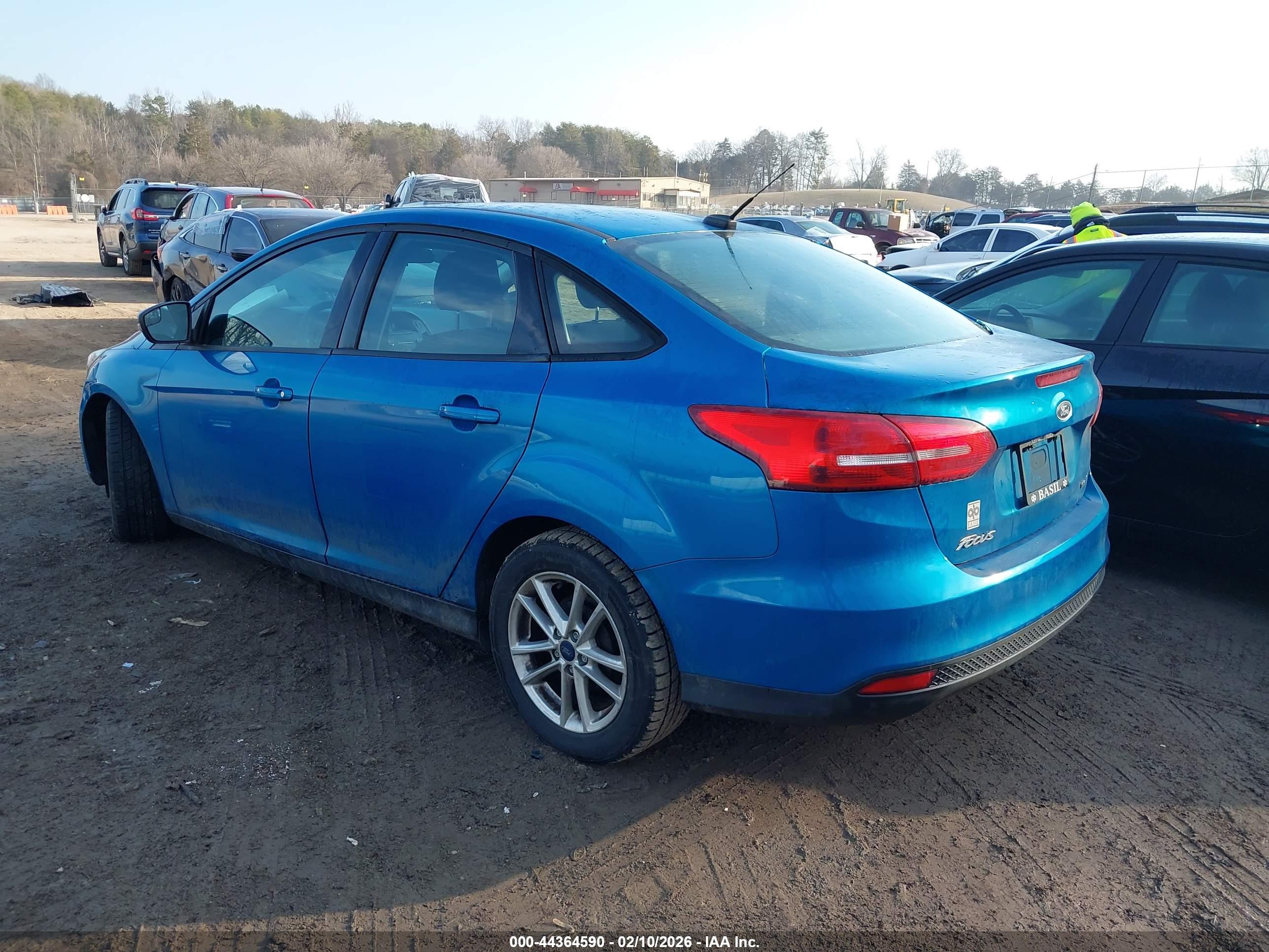 FORD FOCUS image 3