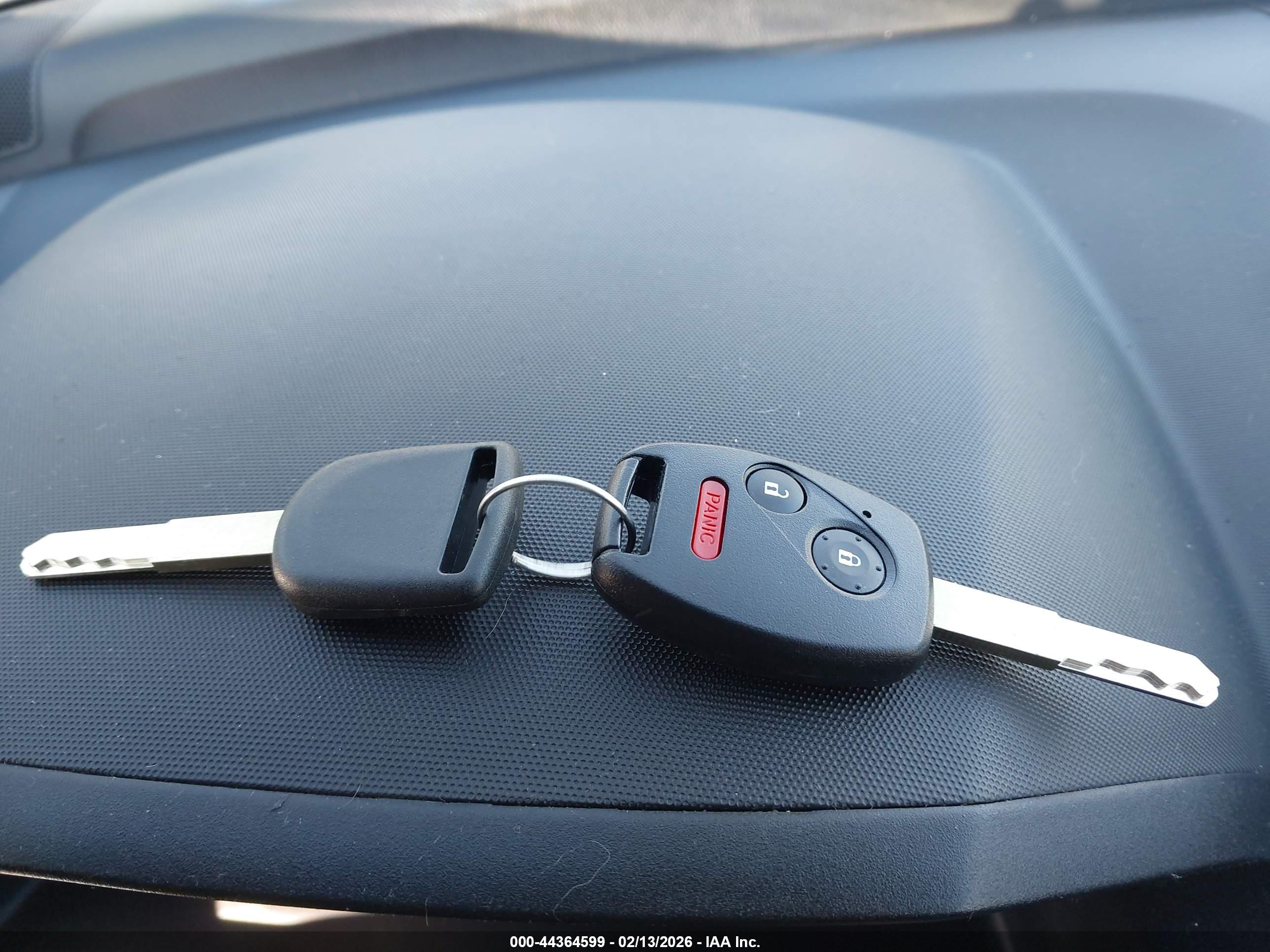 HONDA CR-V image 11