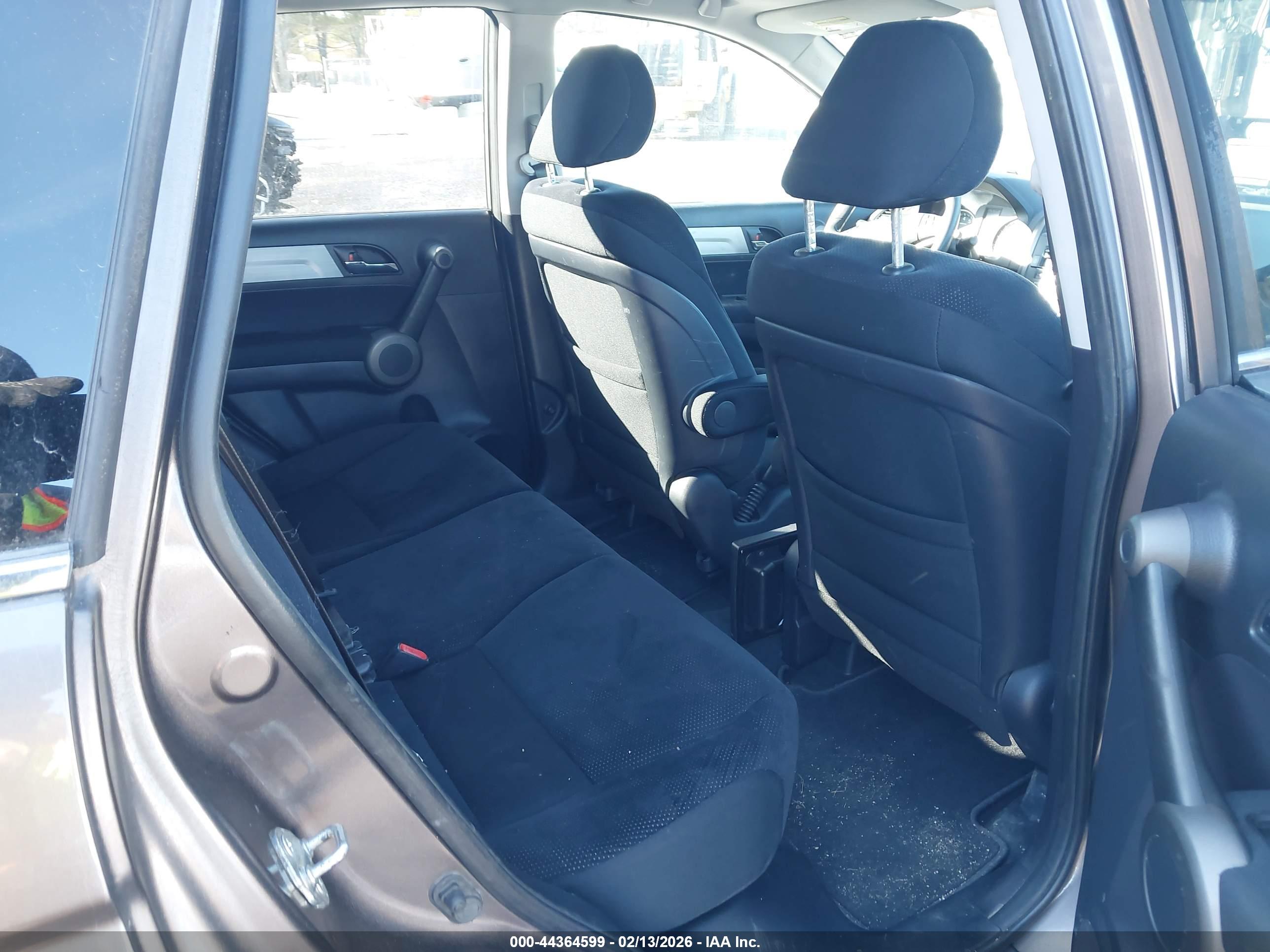 HONDA CR-V image 8