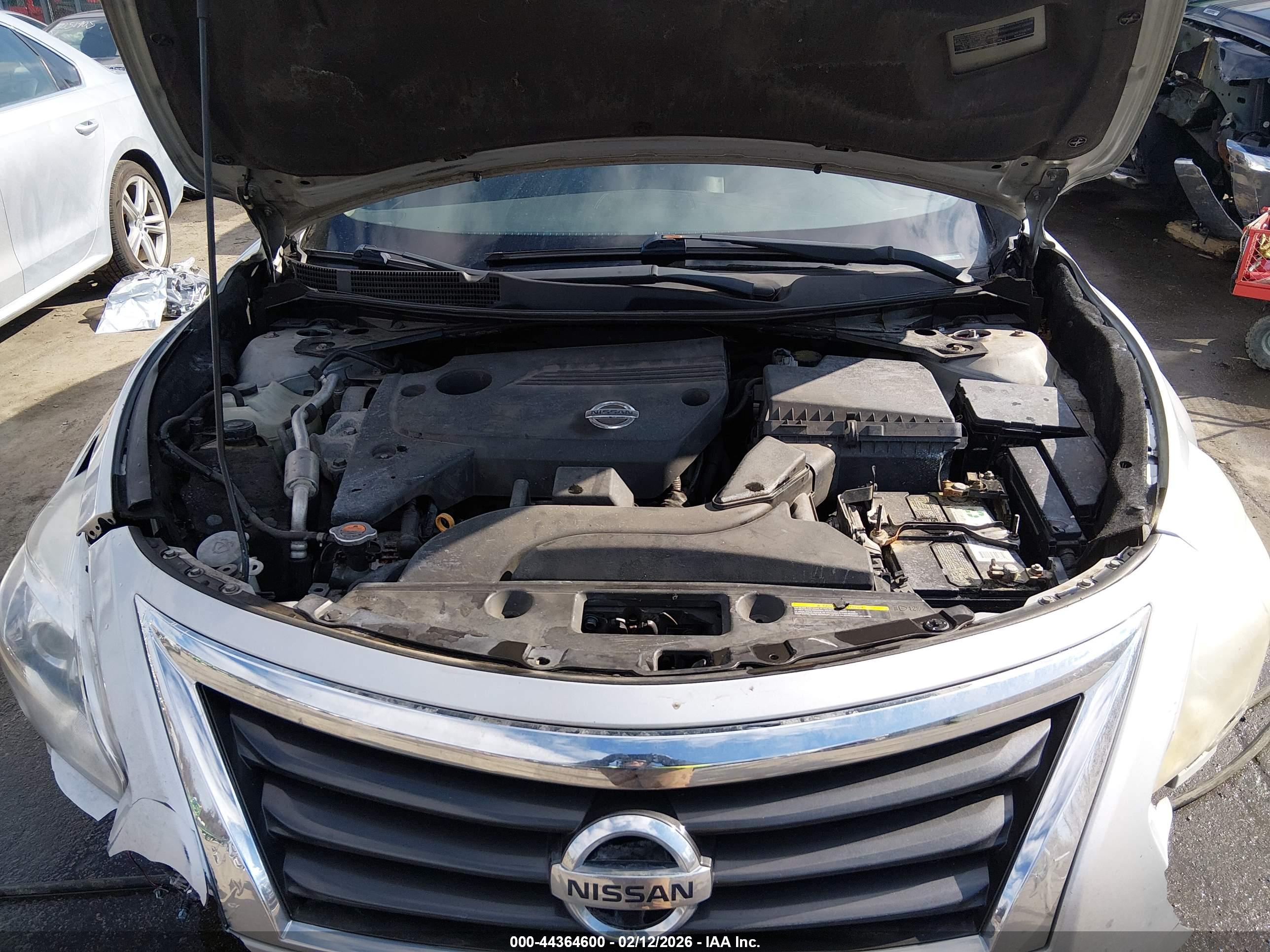NISSAN ALTIMA image 10