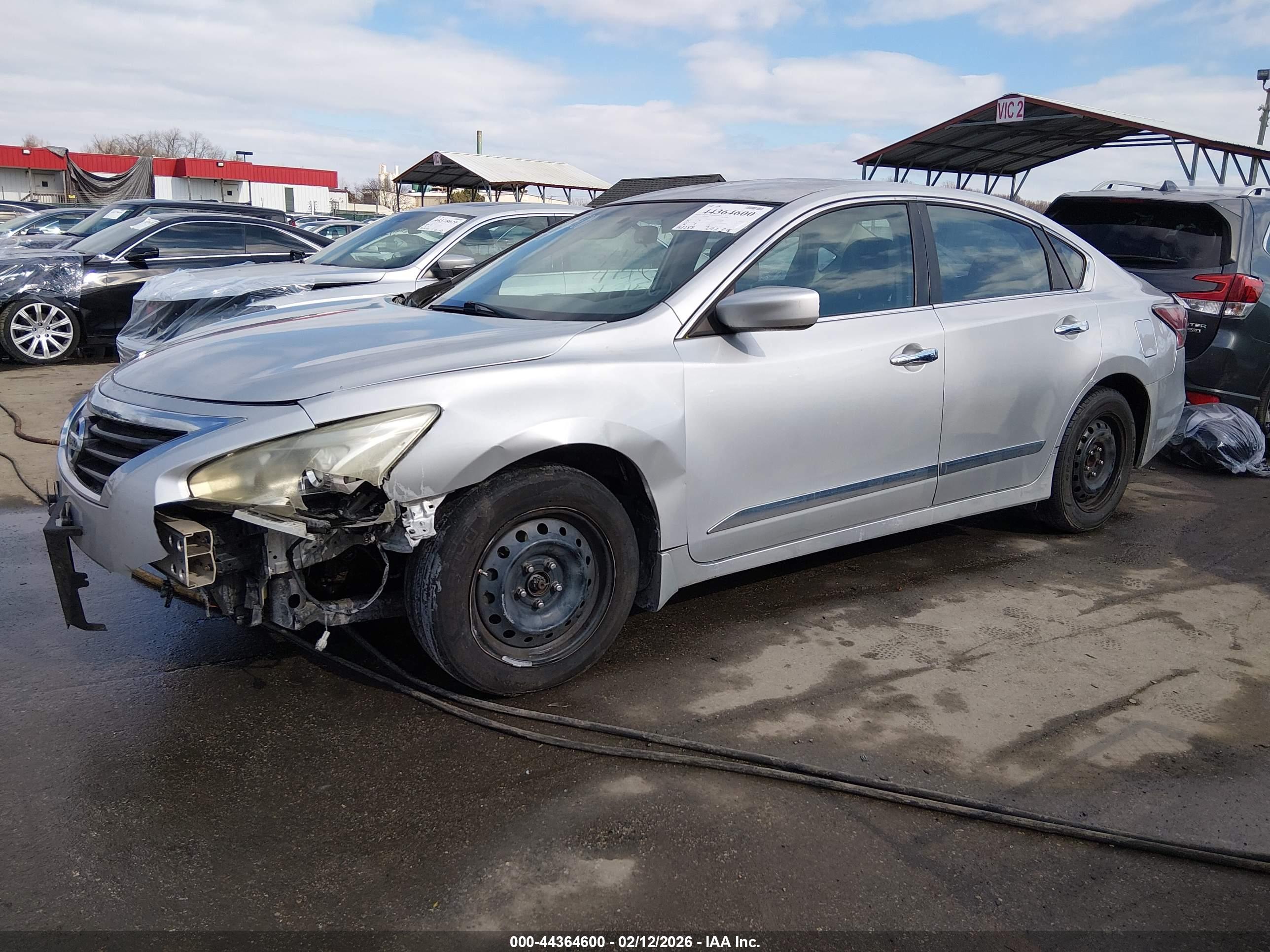 NISSAN ALTIMA image 2