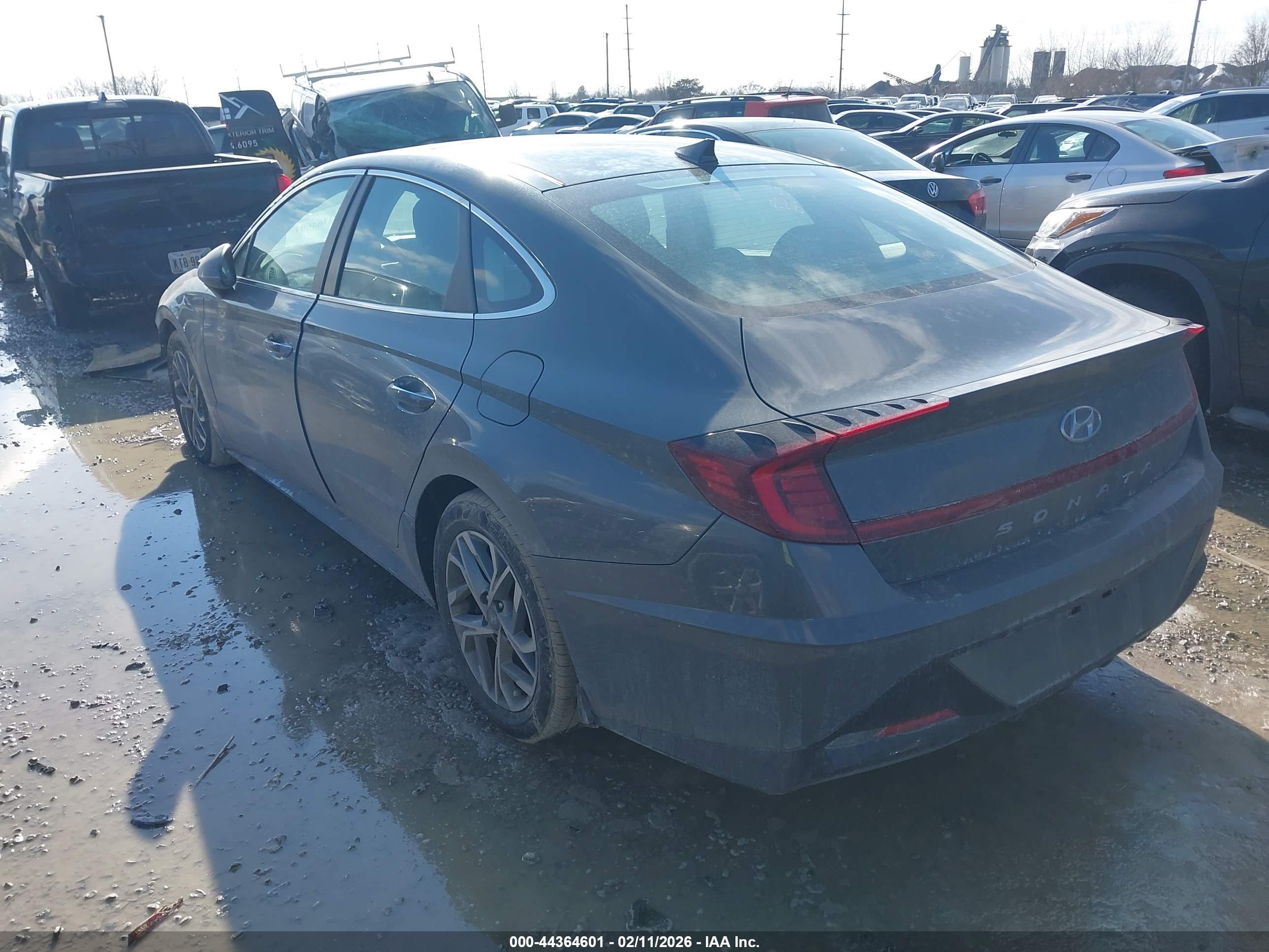 HYUNDAI SONATA image 3