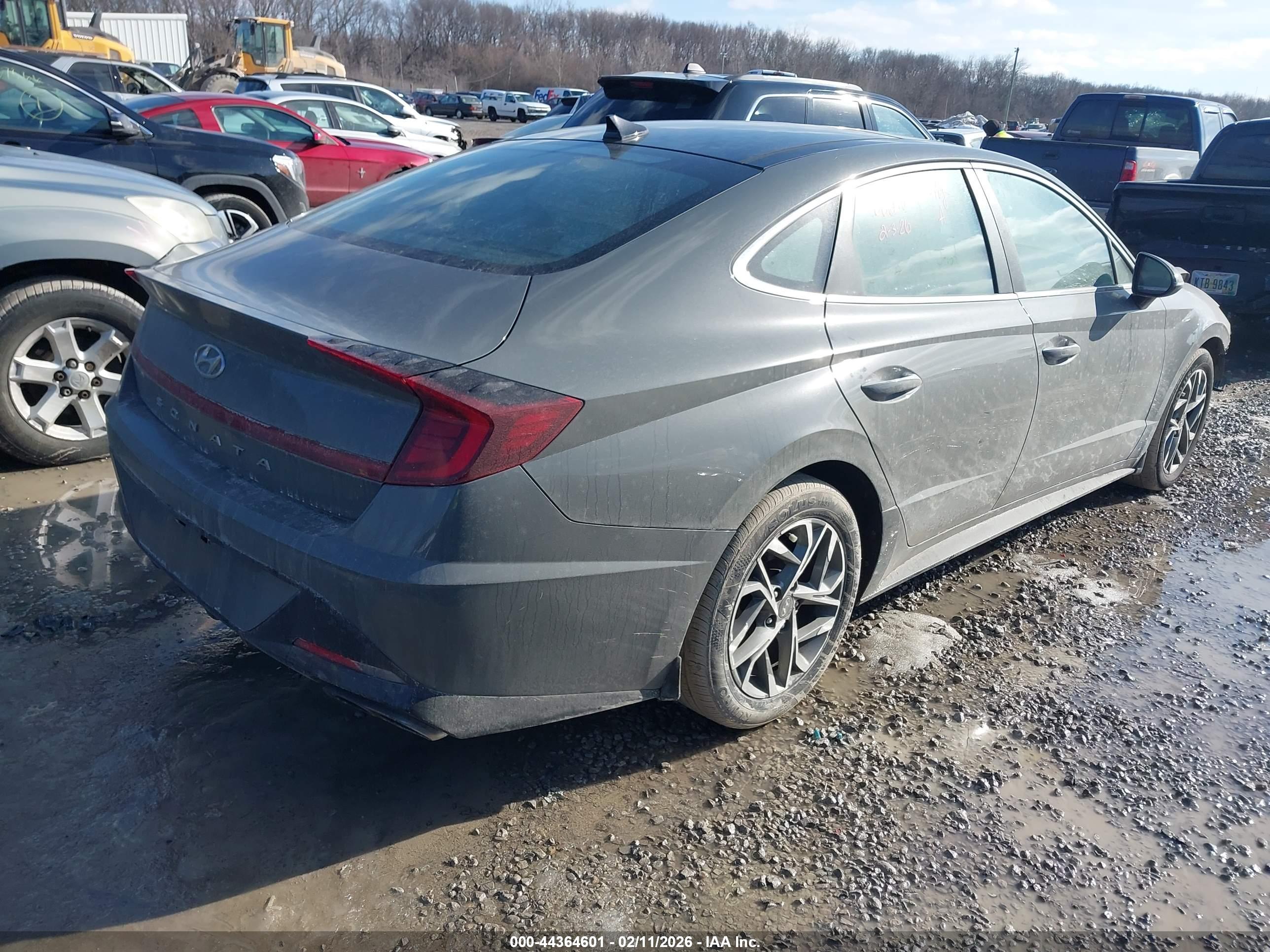 HYUNDAI SONATA image 4