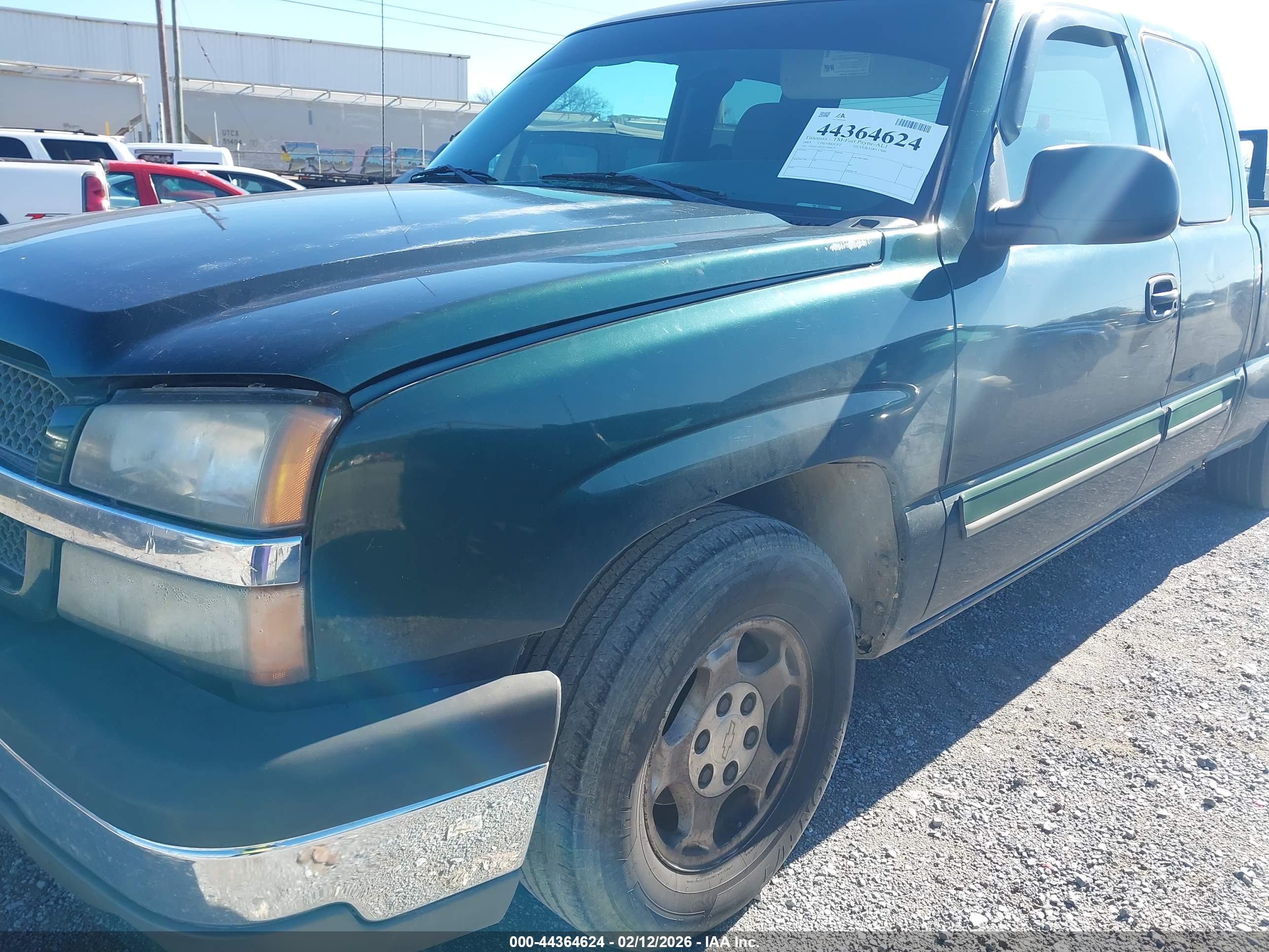 CHEVROLET SILVERADO image 2