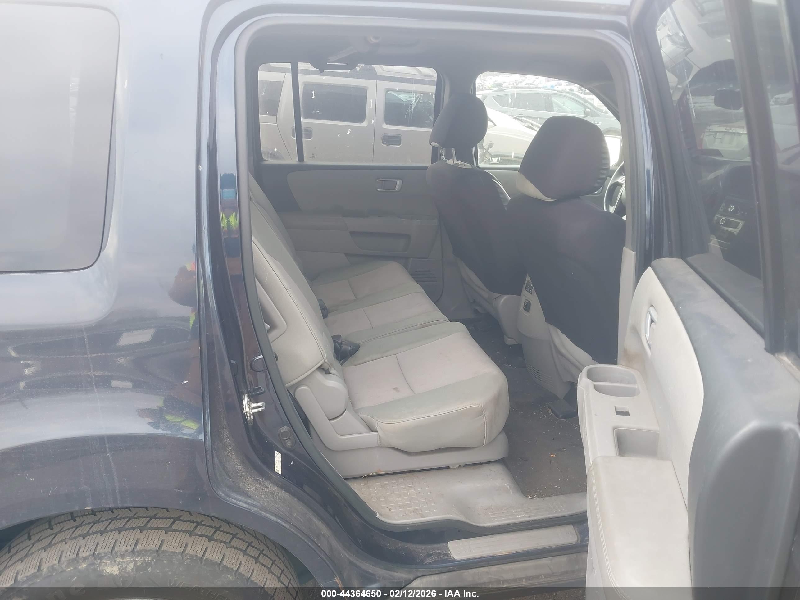 HONDA PILOT image 8