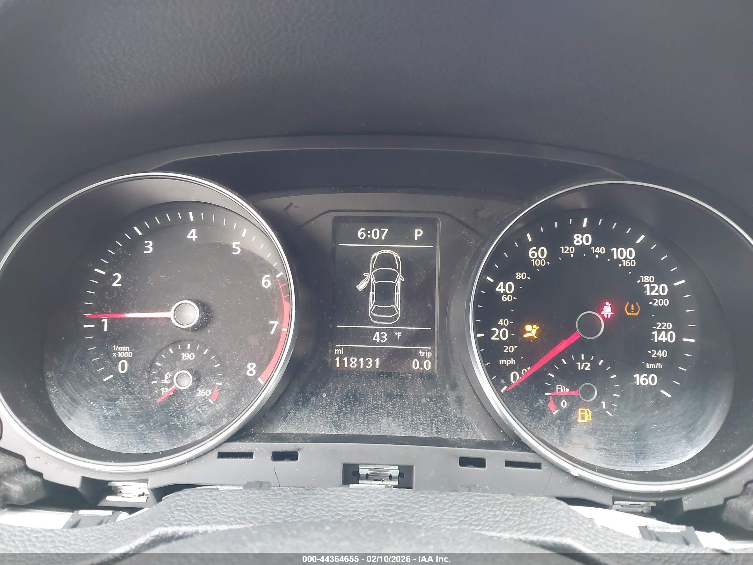 VOLKSWAGEN PASSAT image 7