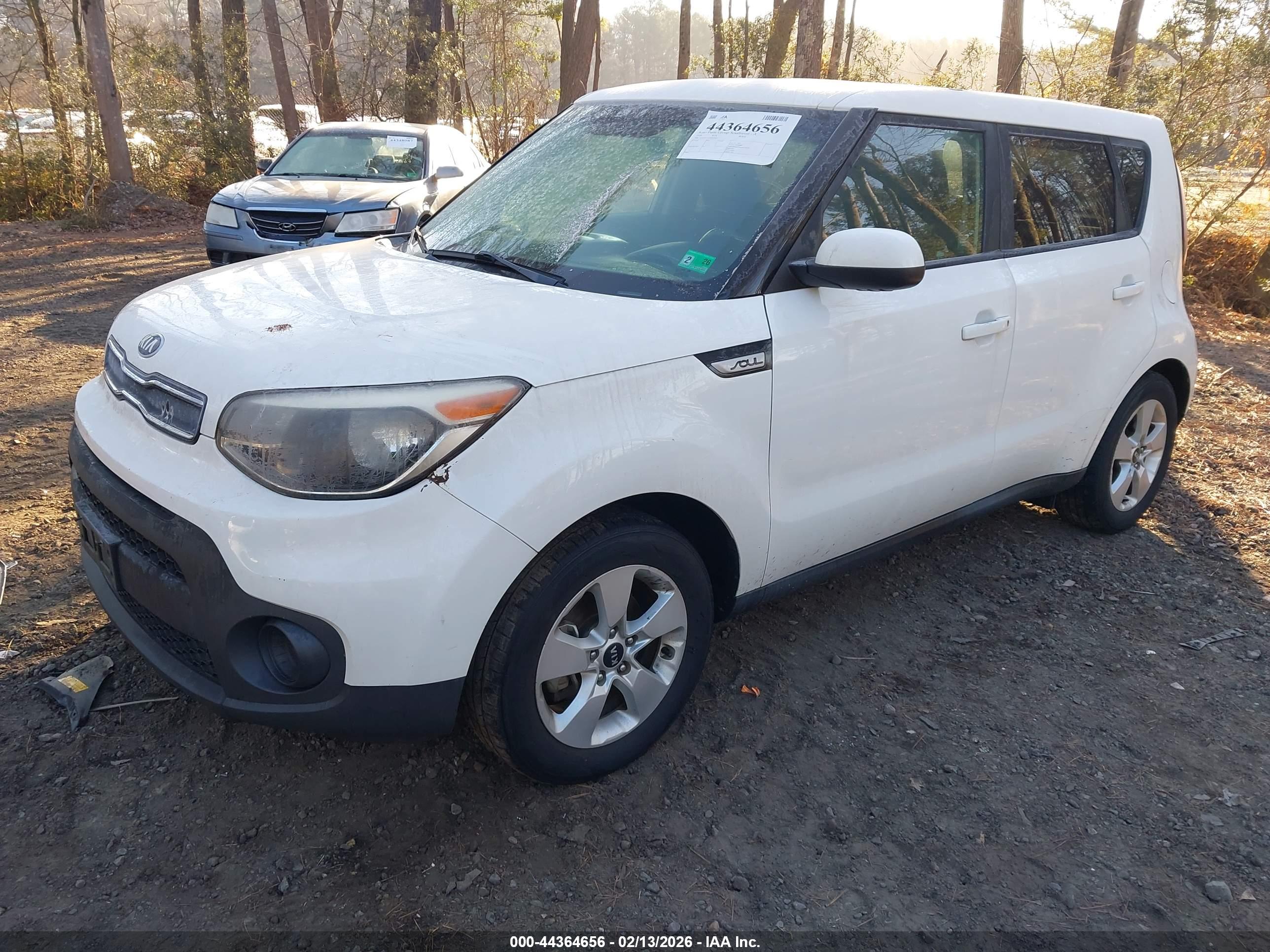 KIA SOUL image 2