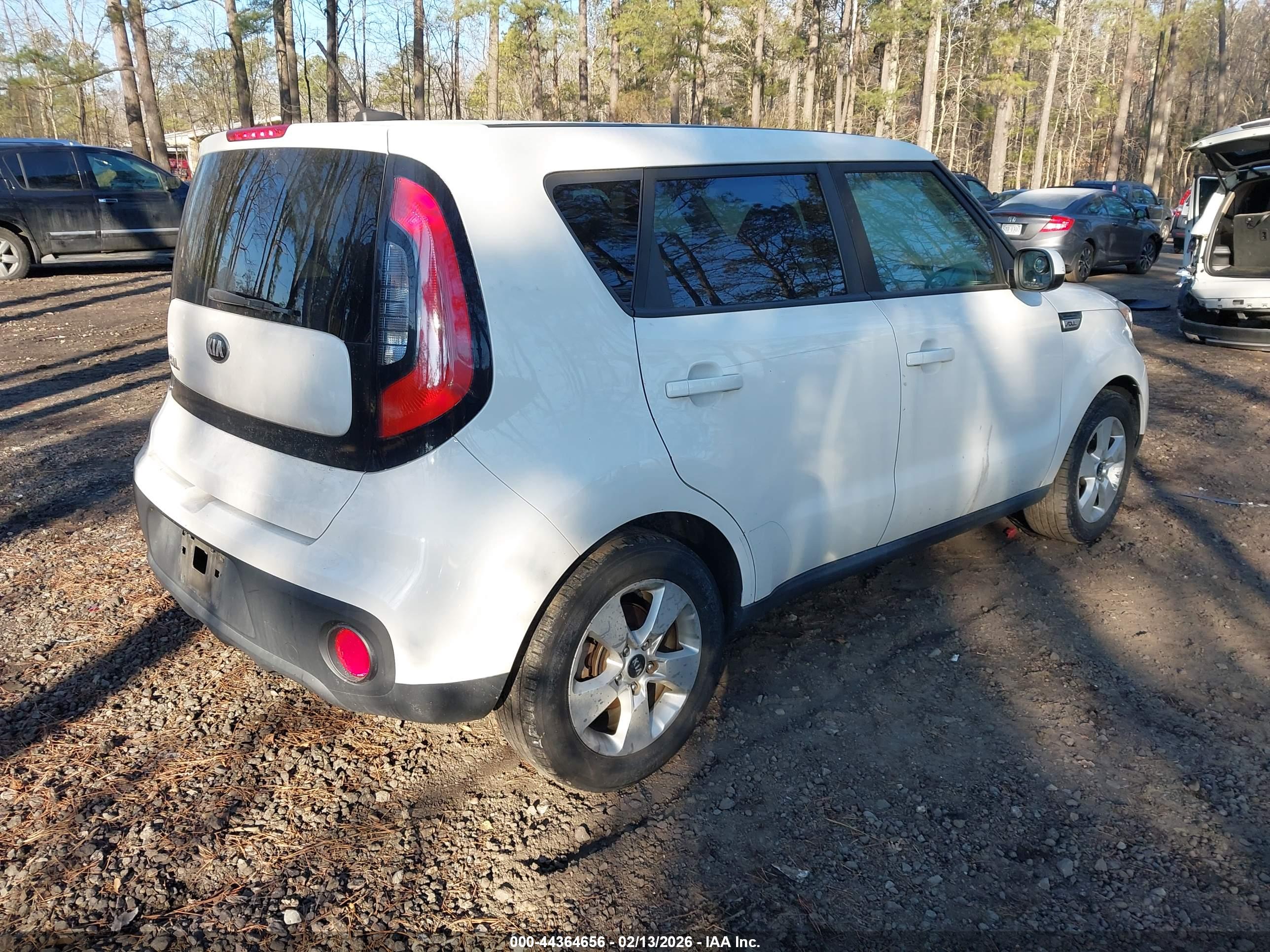 KIA SOUL image 4