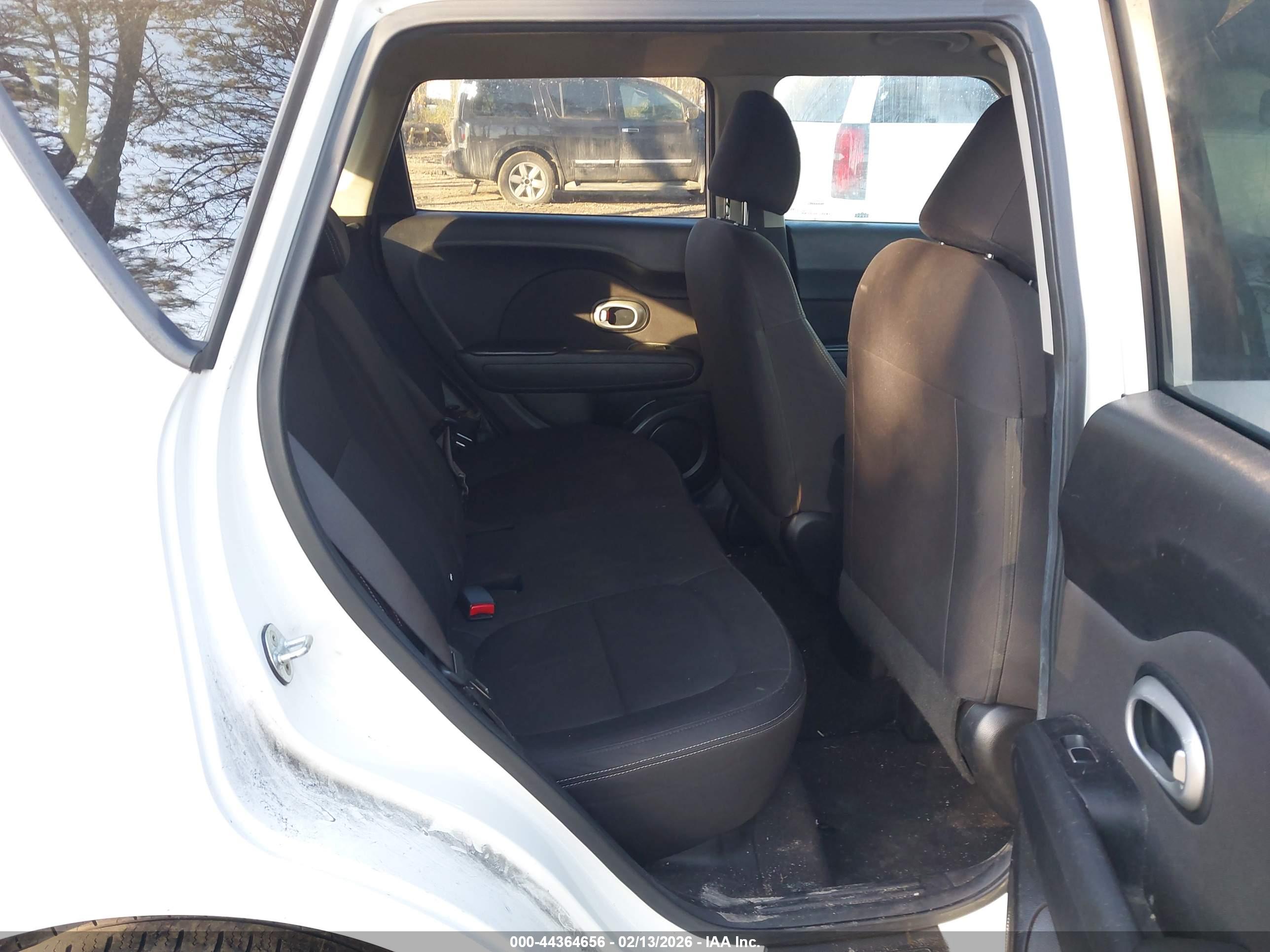 KIA SOUL image 8