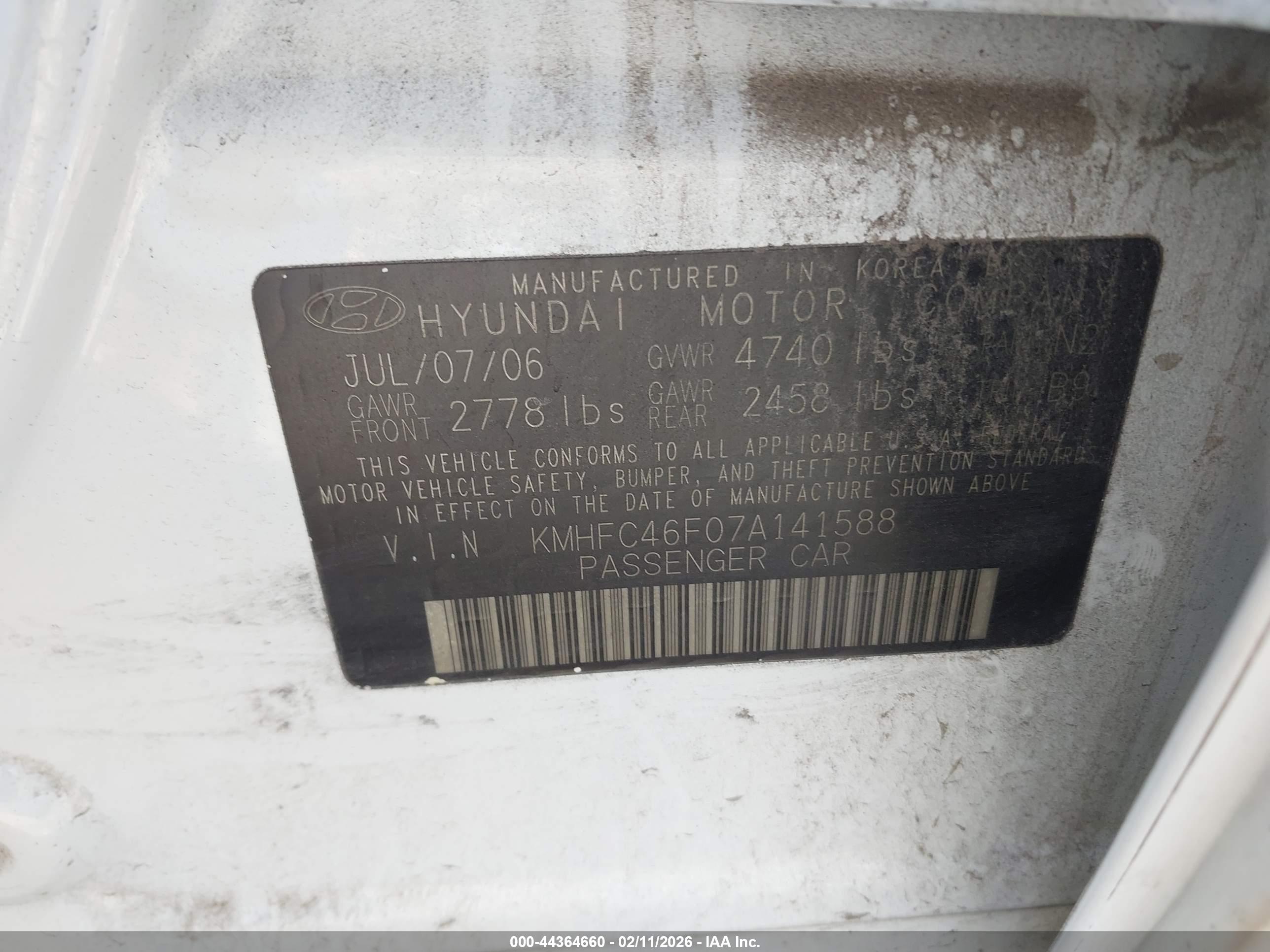 HYUNDAI AZERA image 9