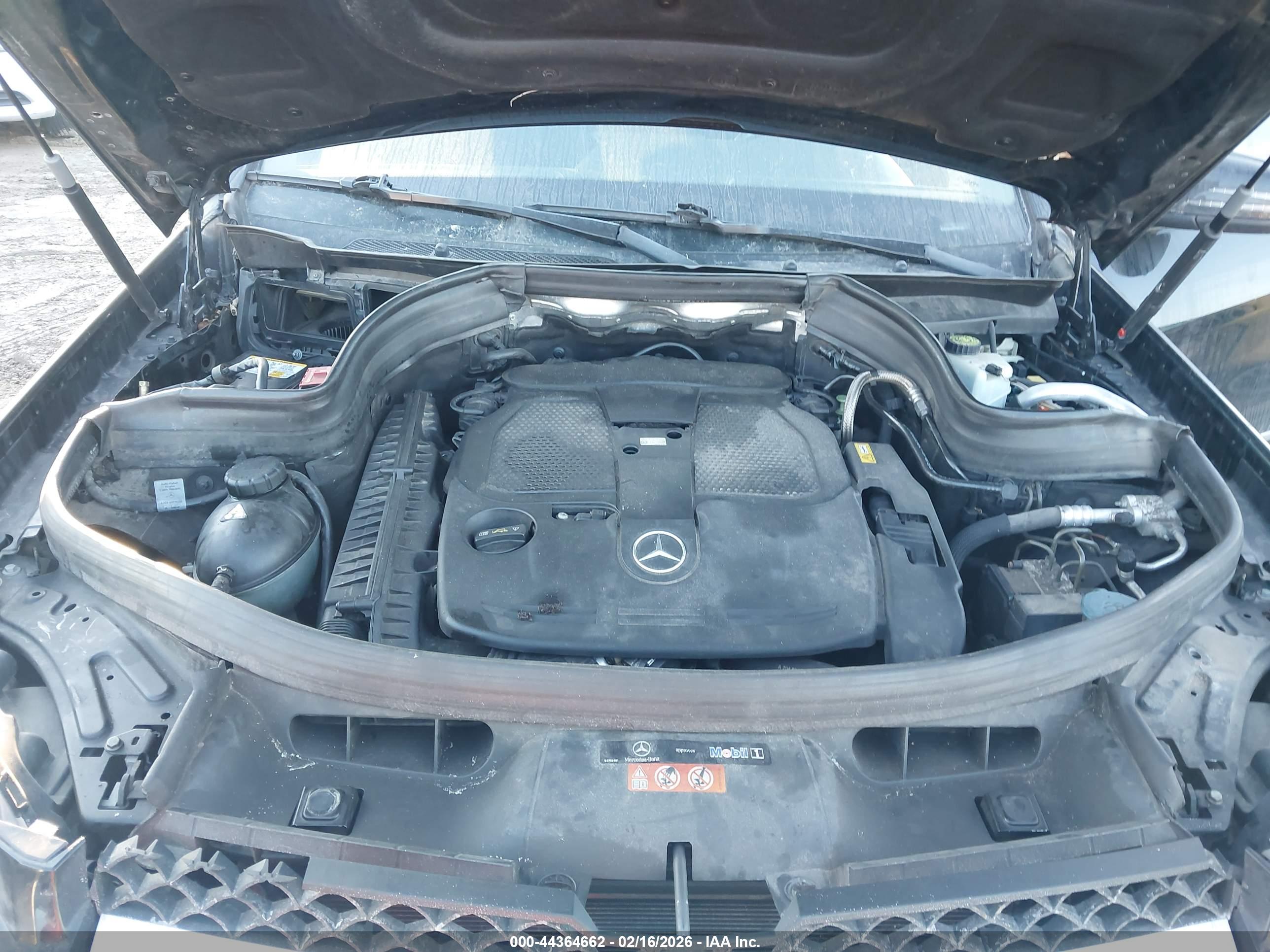 MERCEDES-BENZ GLK image 10