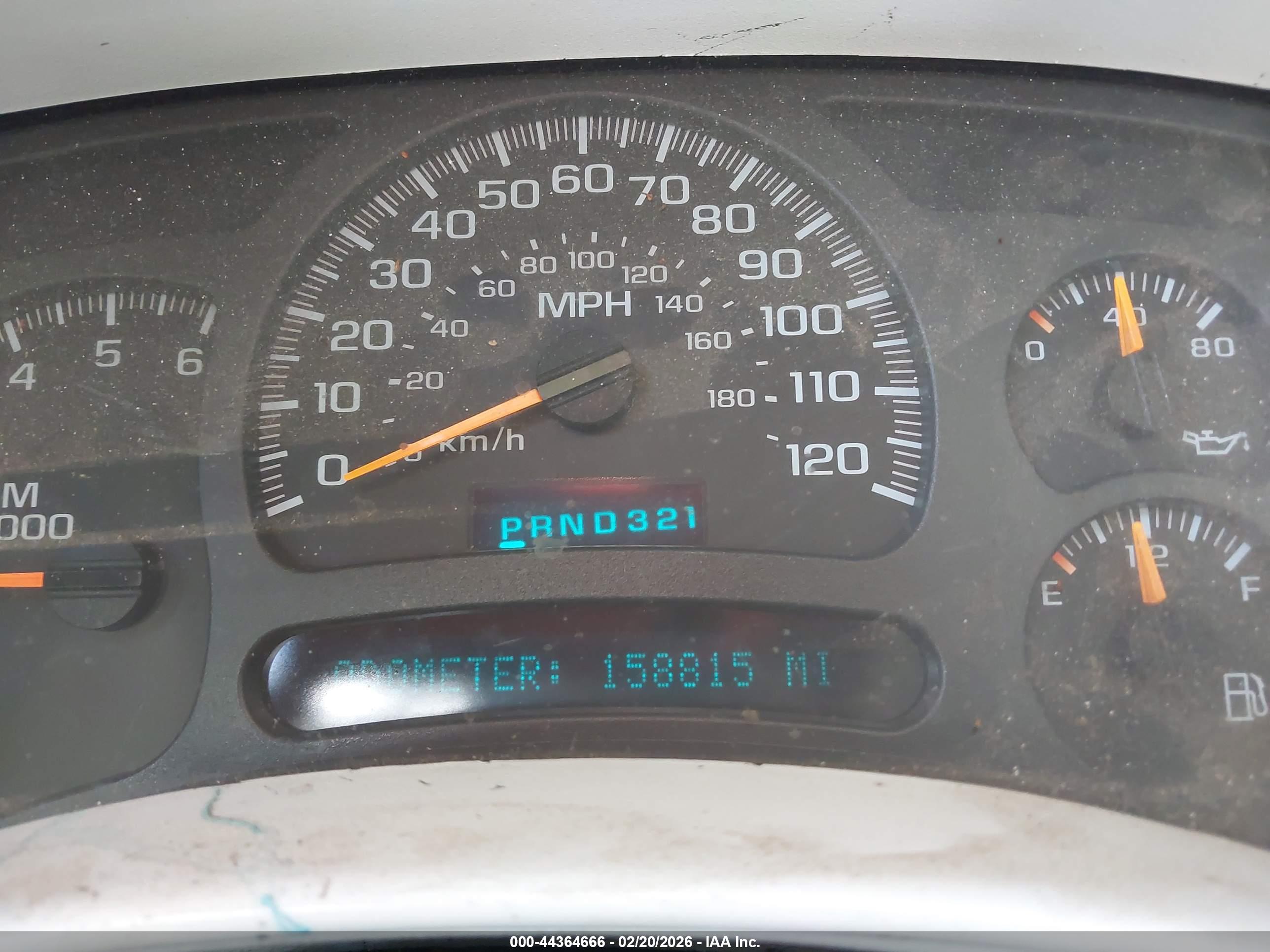 CHEVROLET TAHOE image 7