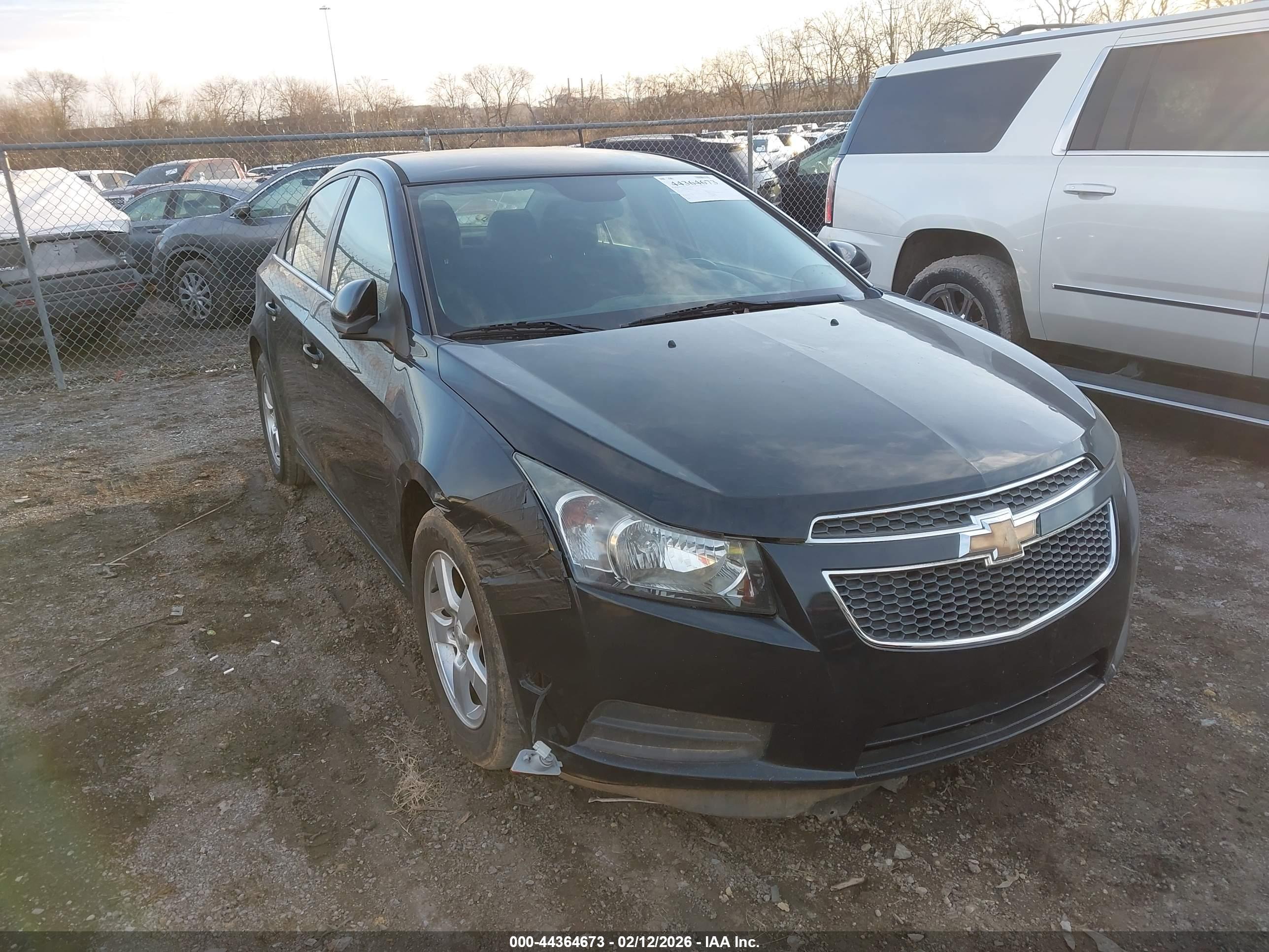 CHEVROLET CRUZE image 6