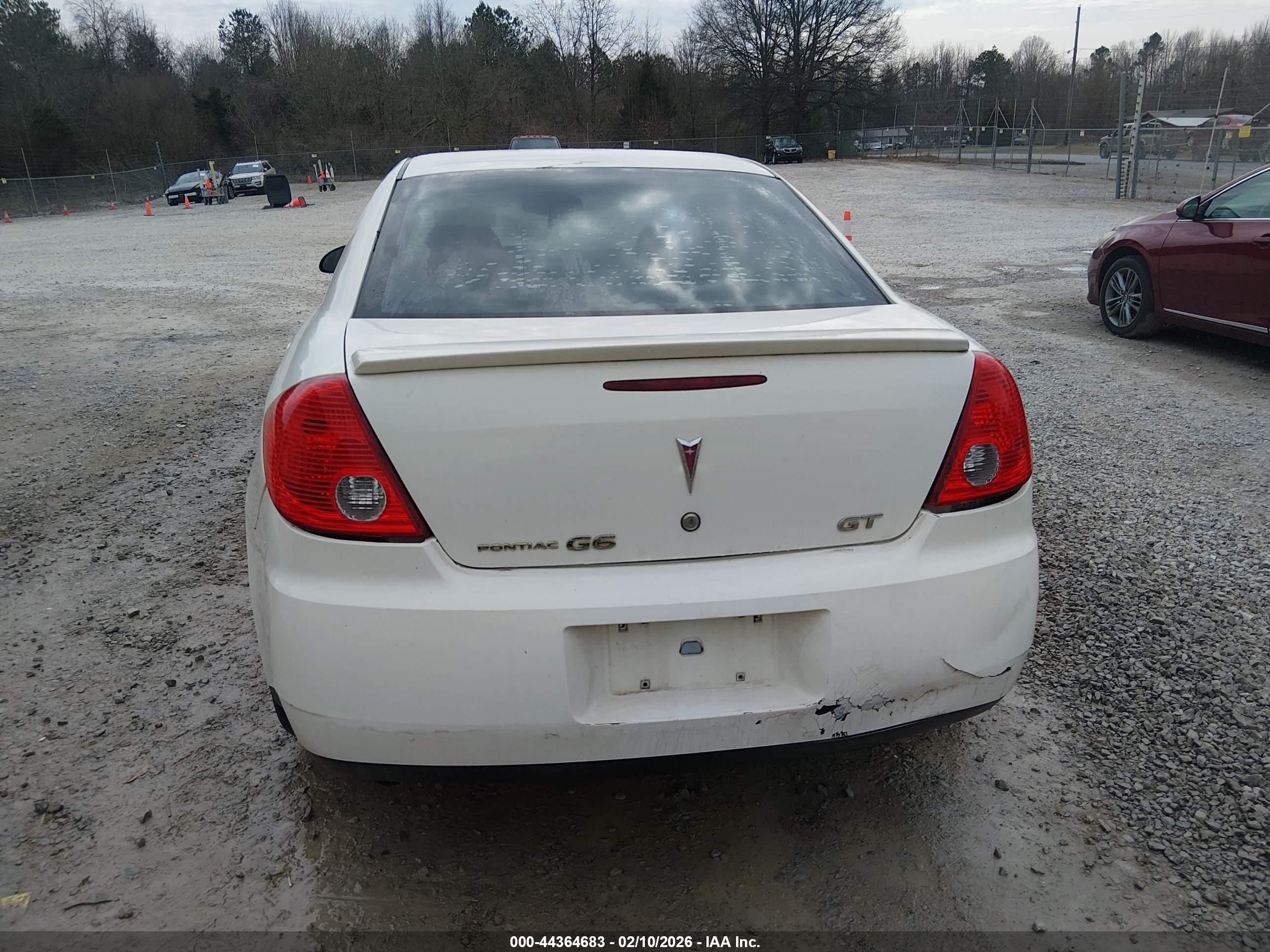 PONTIAC G6 image 6