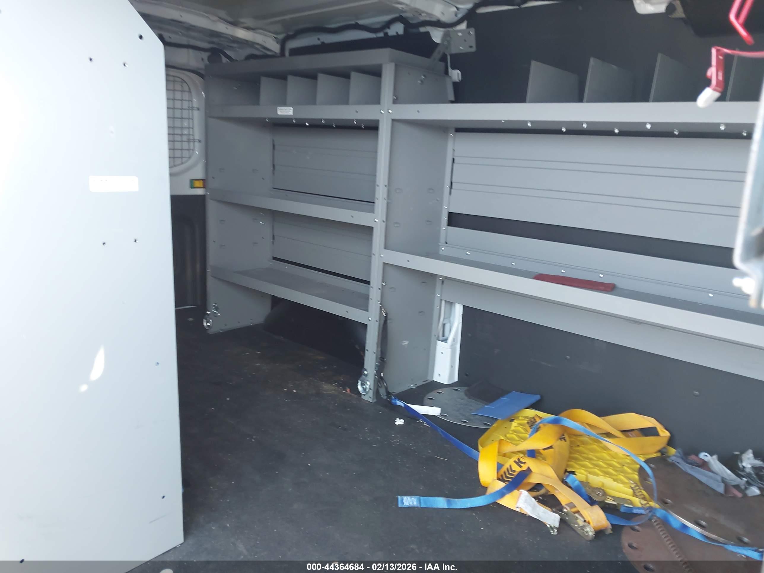 FORD TRANSIT-250 image 8