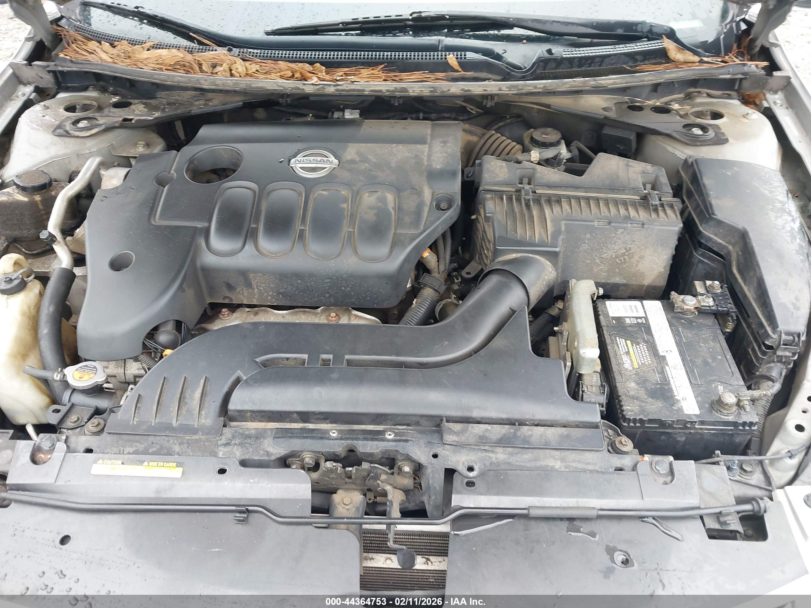 NISSAN ALTIMA image 10