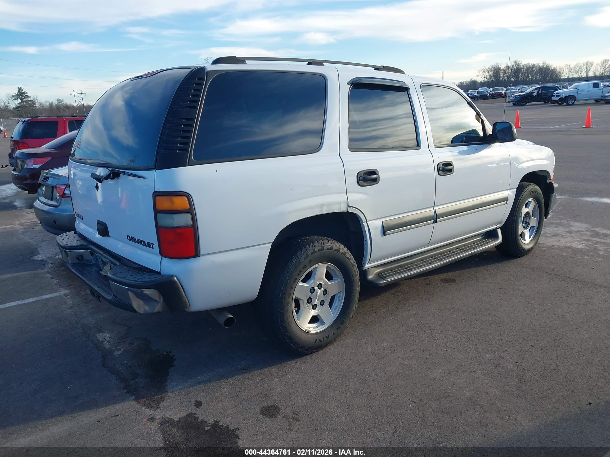 CHEVROLET TAHOE image 4
