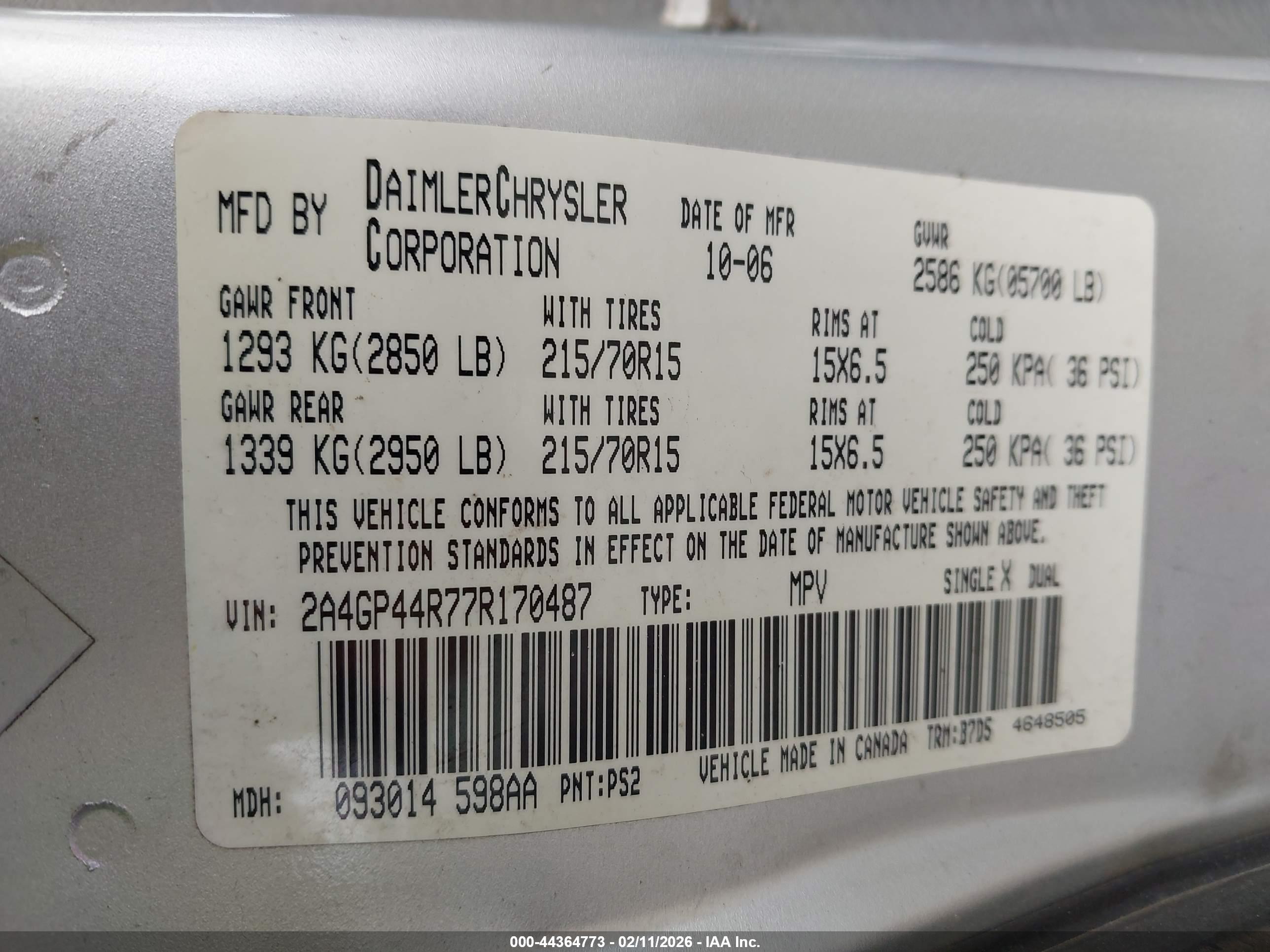 CHRYSLER TOWN image 9