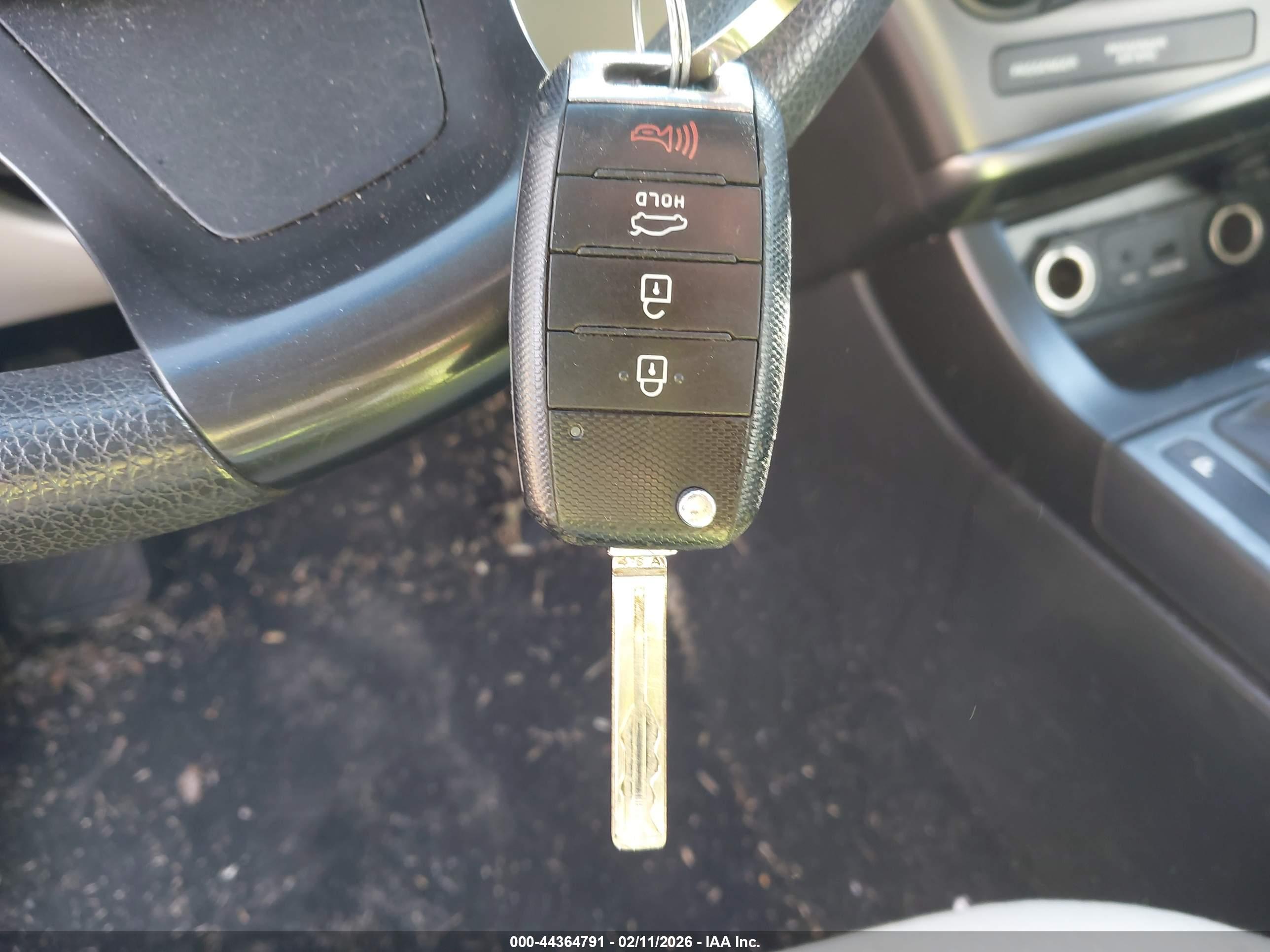 KIA OPTIMA image 11