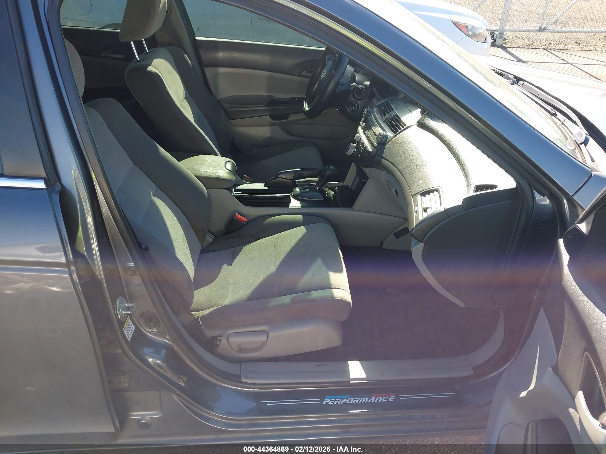 HONDA ACCORD image 5