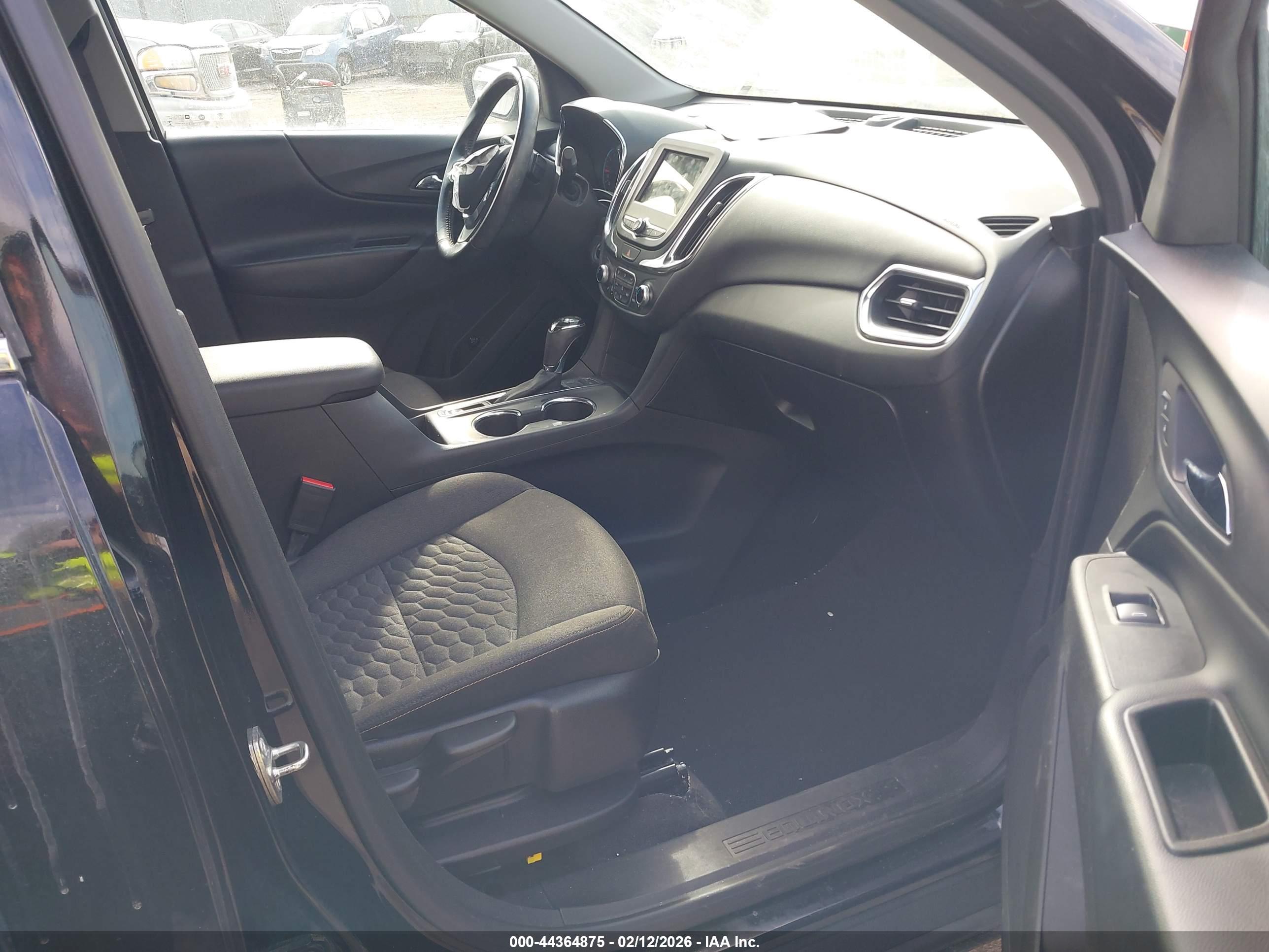 CHEVROLET EQUINOX image 5