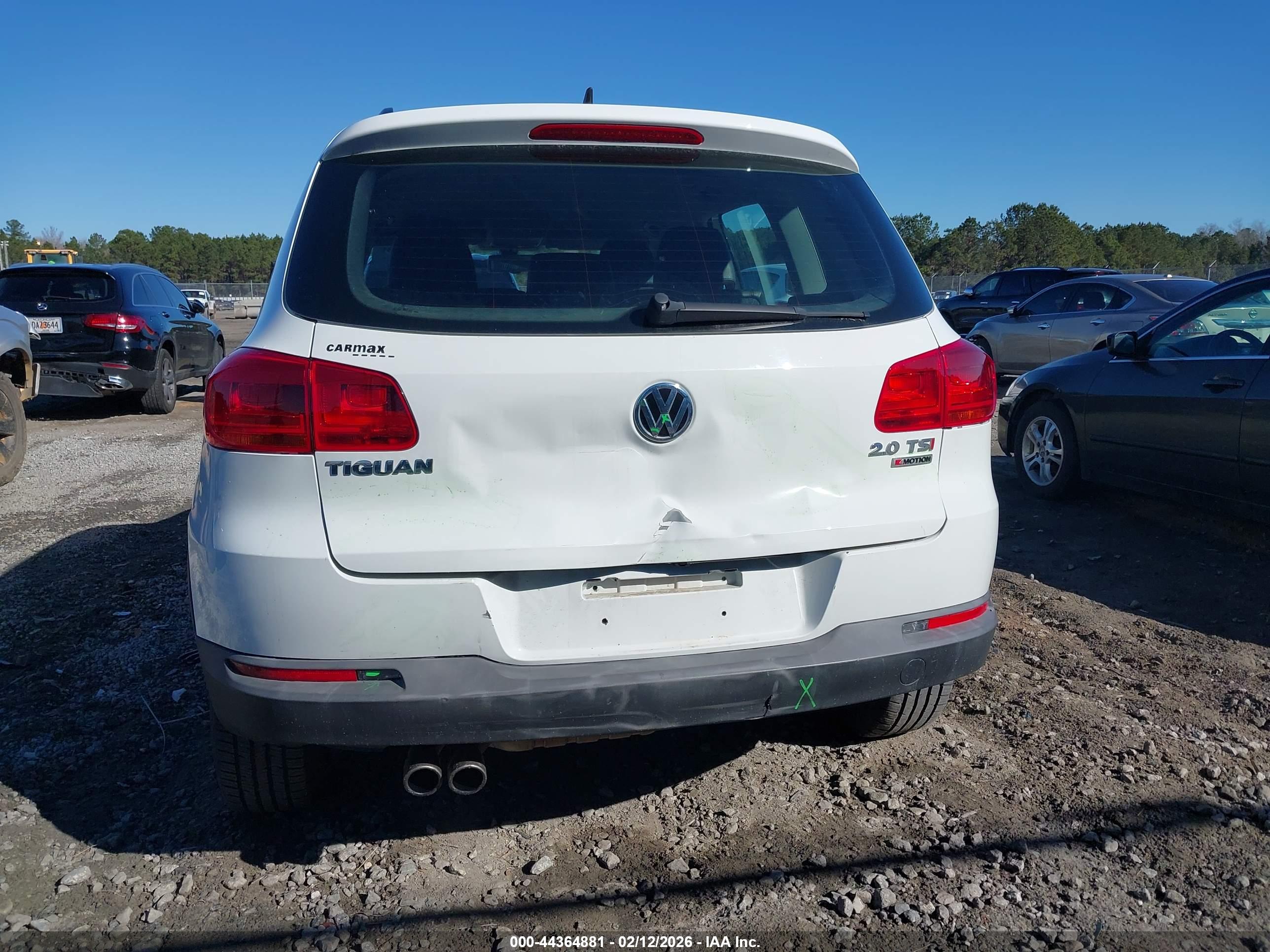 VOLKSWAGEN TIGUAN image 6