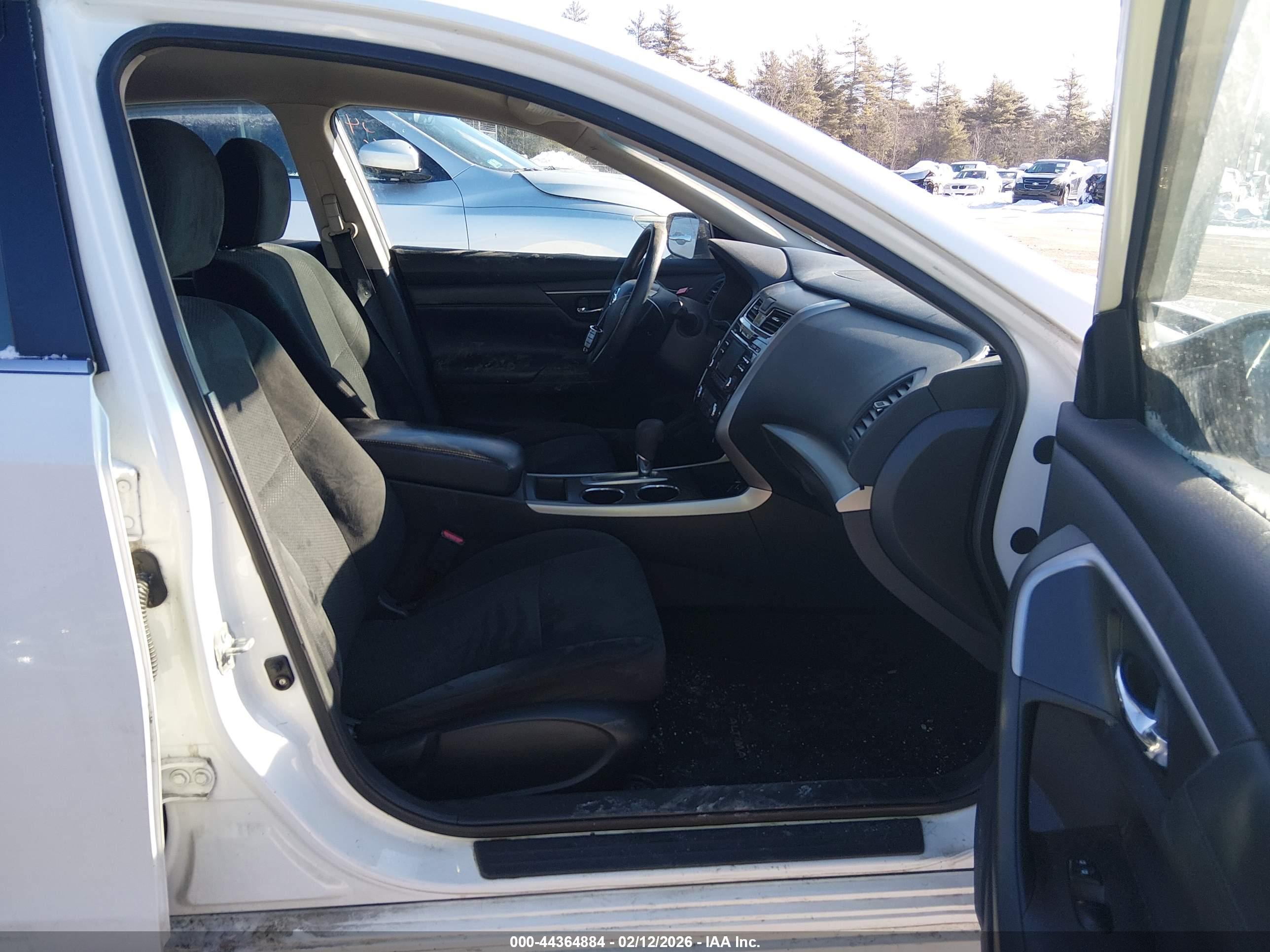 NISSAN ALTIMA image 5