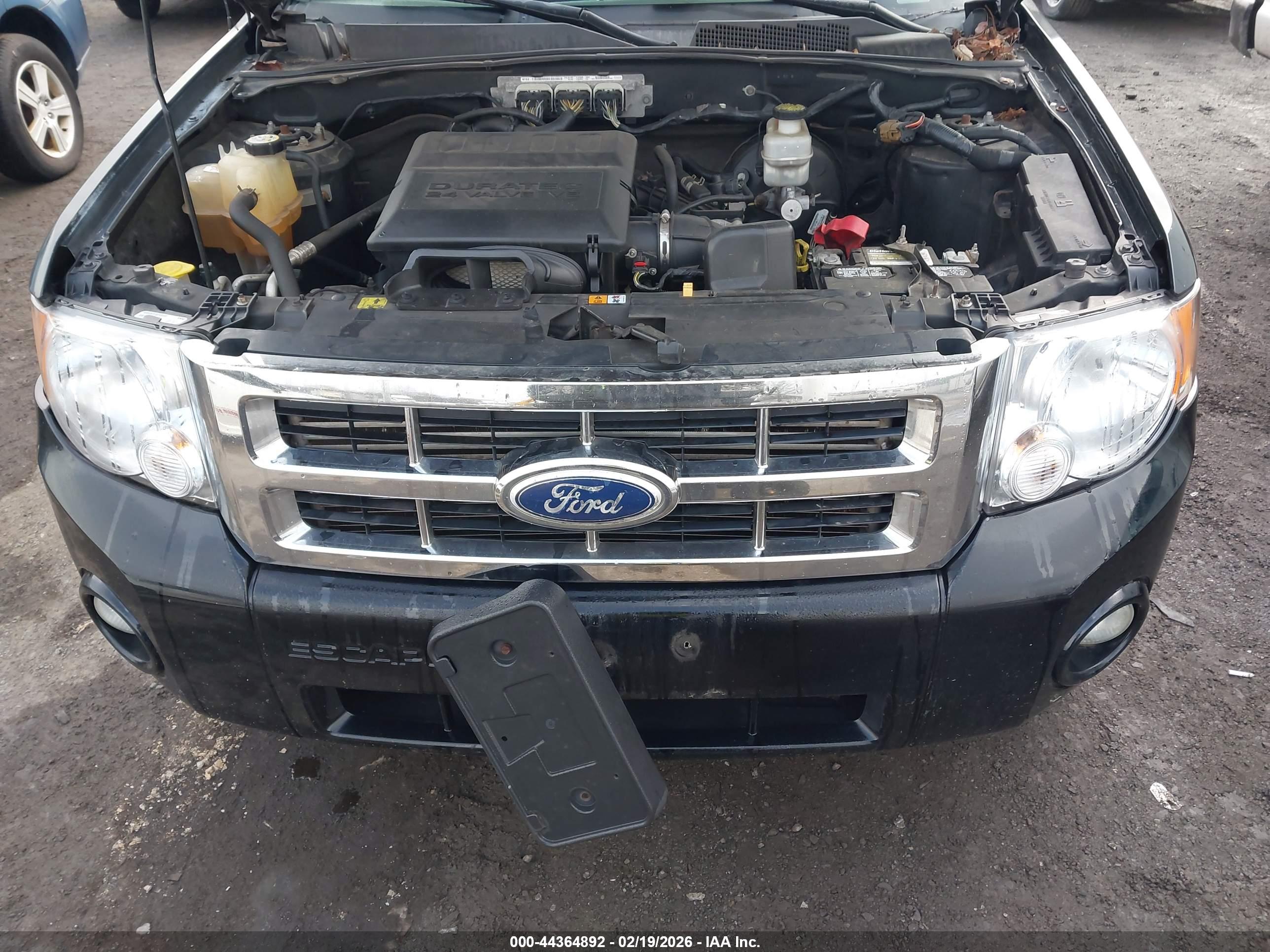 FORD ESCAPE image 6