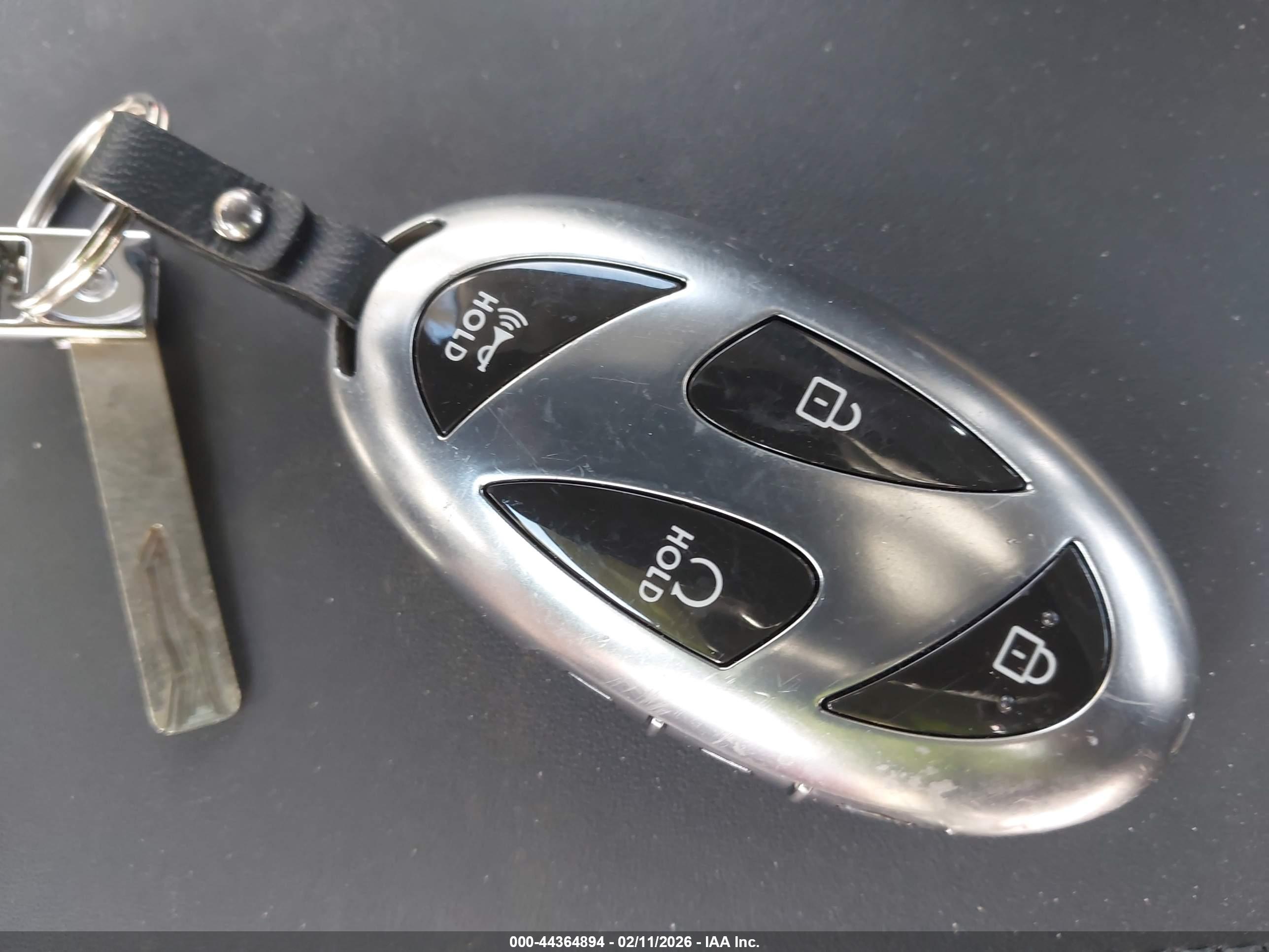 HYUNDAI SONATA image 11